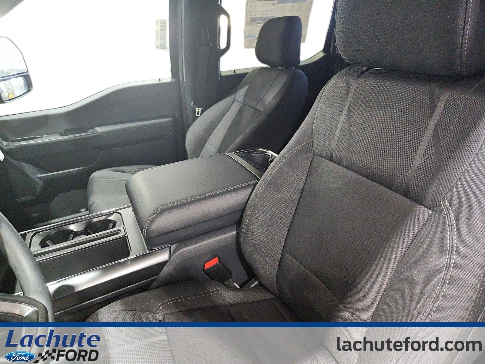 2026 Ford F-150 Hybrid - Image 10