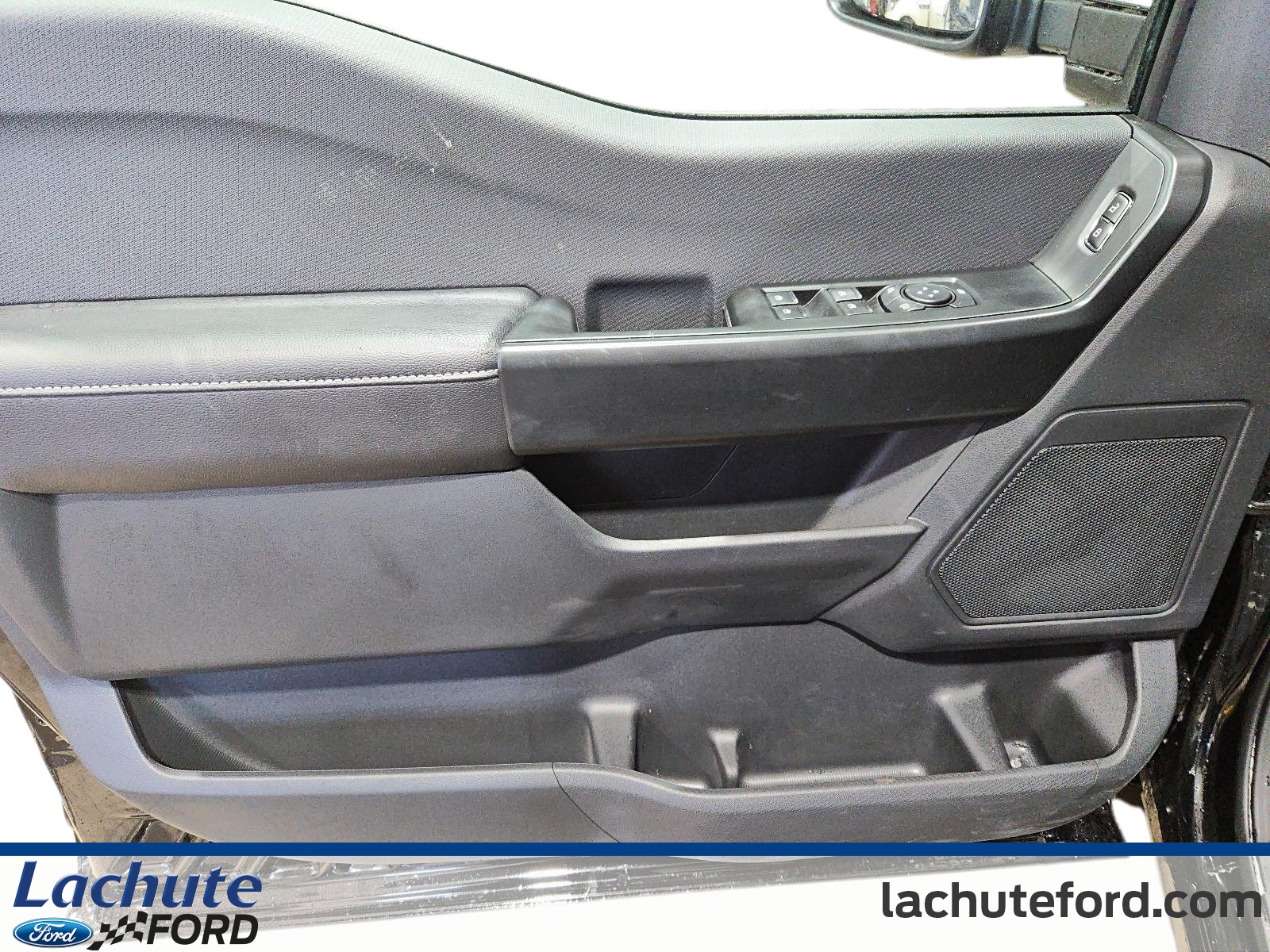 2026 Ford F-150 Hybrid - Image 12