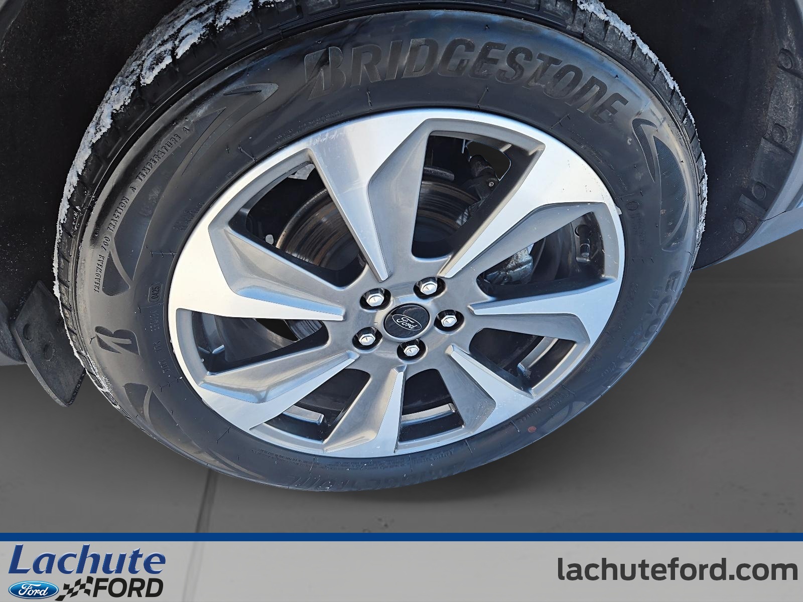 2025 Ford Escape - Image 8