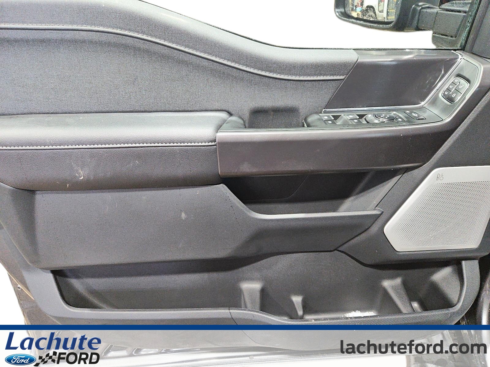 2026 Ford F-150 Hybrid - Image 12