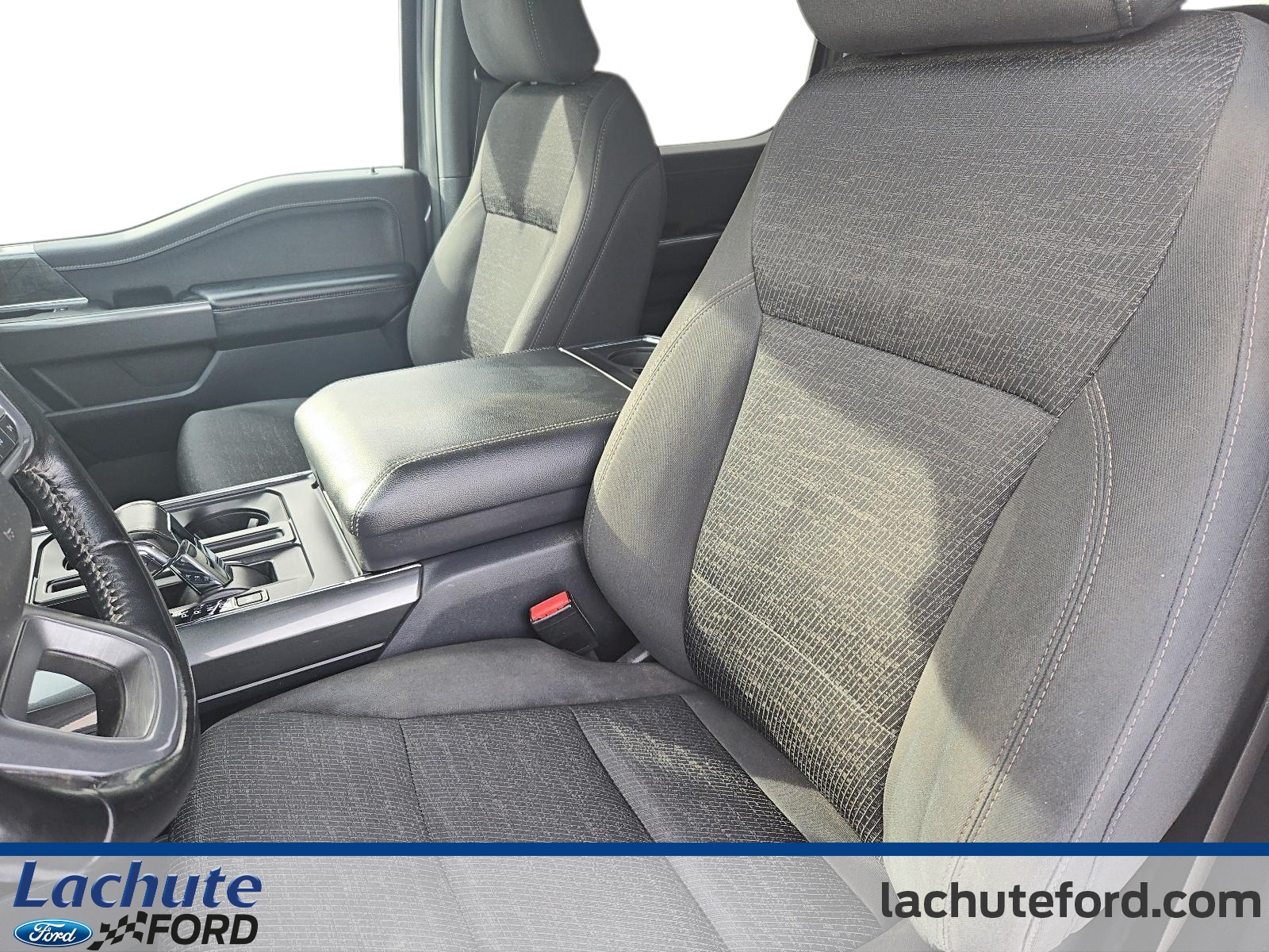 2022 Ford F-150 - Image 10