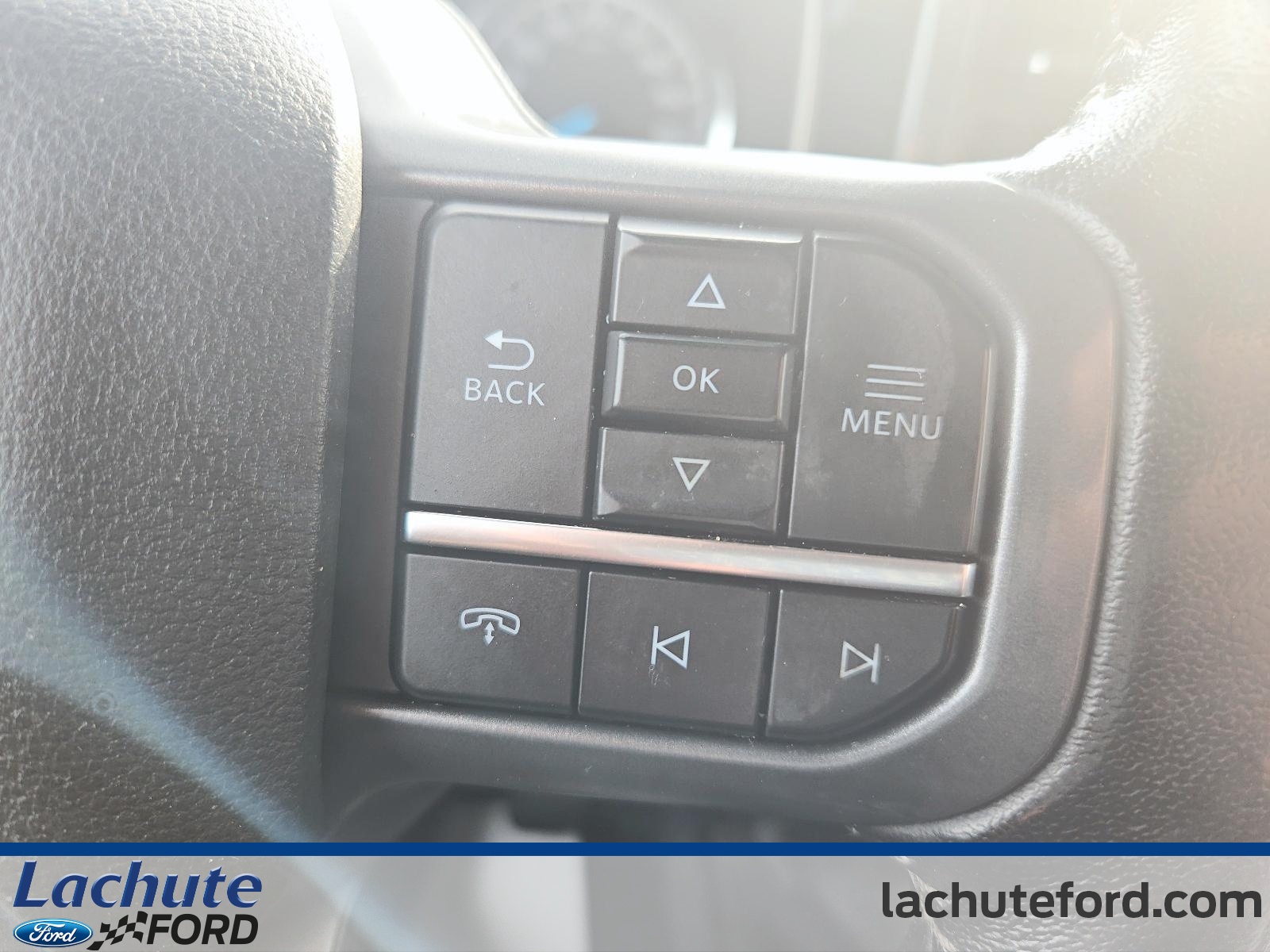 2022 Ford F-150 - Image 23