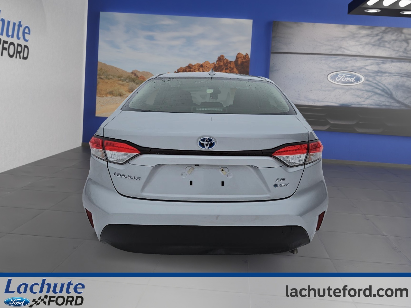 2025 Toyota Corolla - Image 4