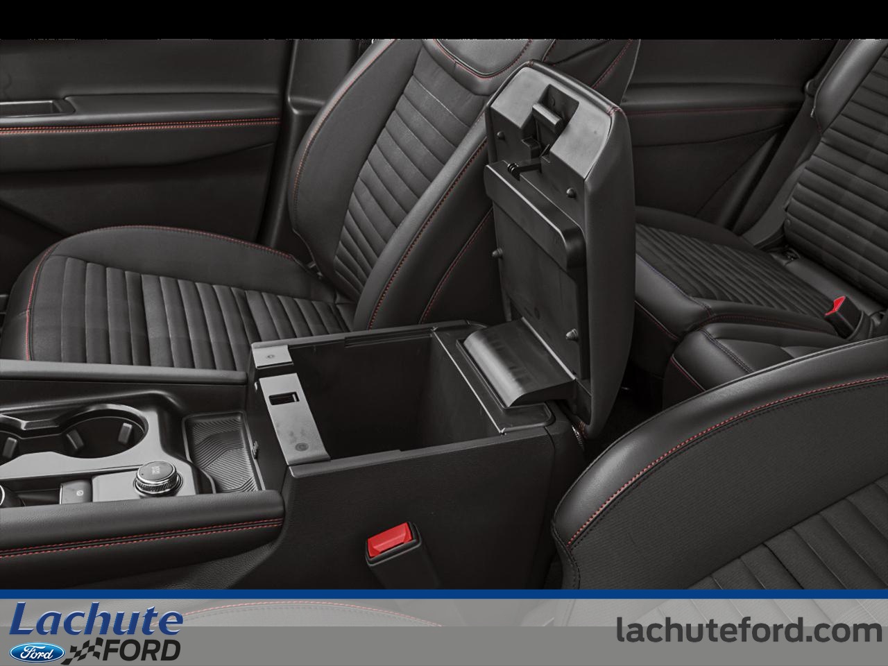 2026 Ford Explorer - Image 7