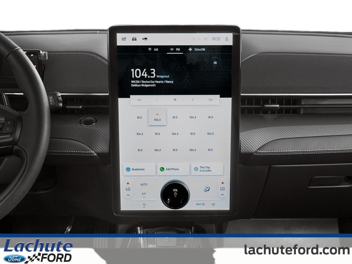 2026 Ford Mustang Mach-E - Image 5