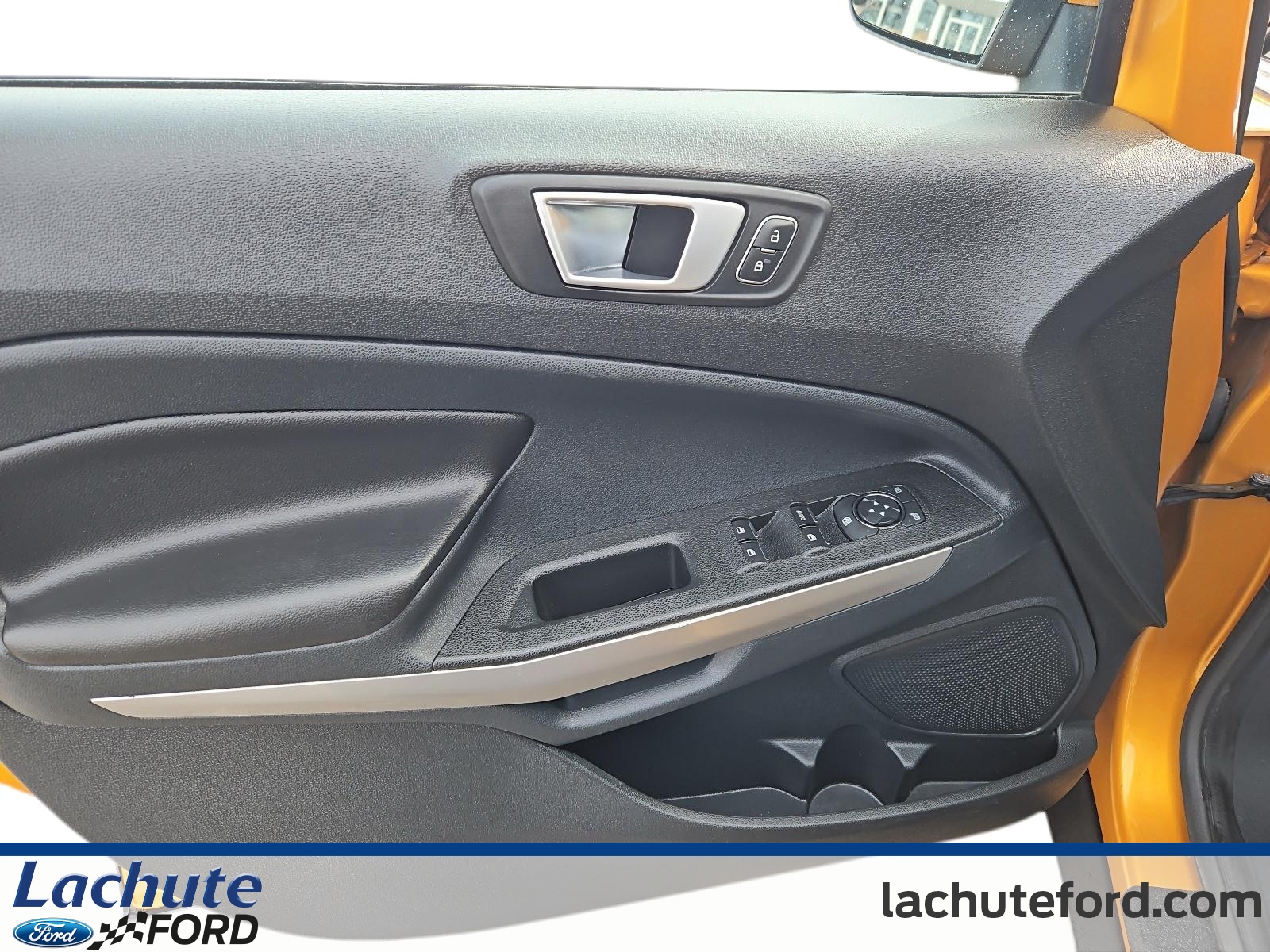 2022 Ford EcoSport - Image 12