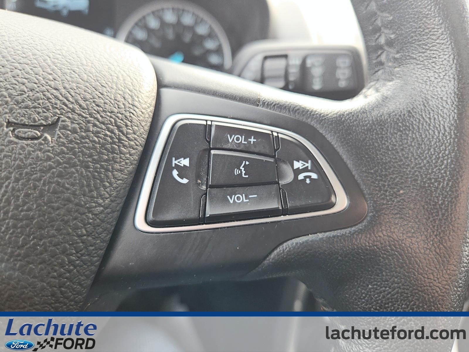 2022 Ford EcoSport - Image 22