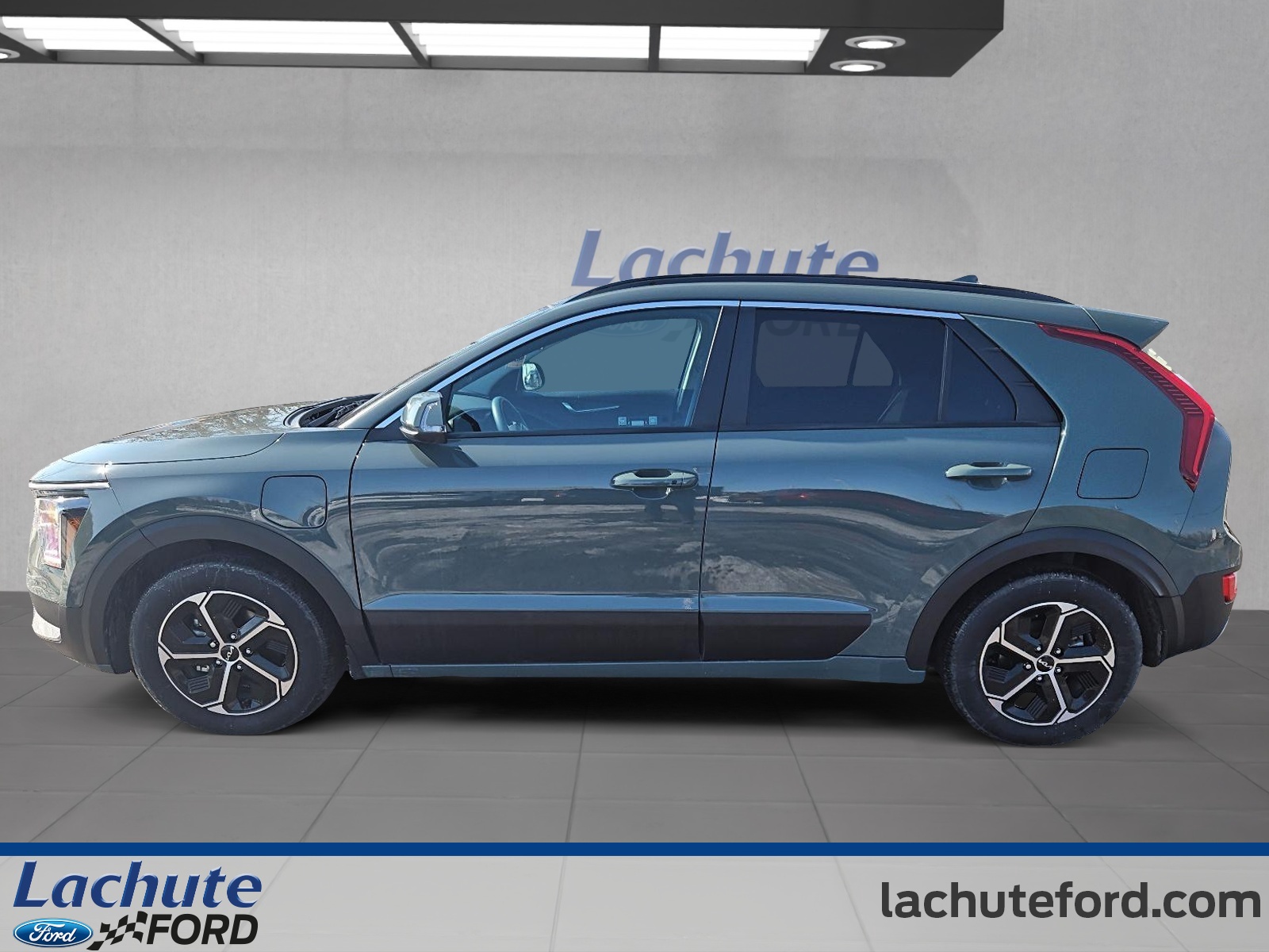 2025 Kia Niro - Image 6