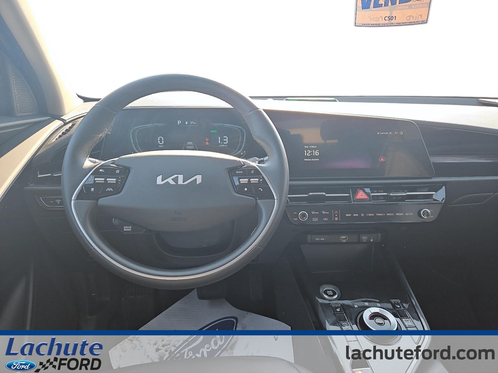 2025 Kia Niro - Image 11