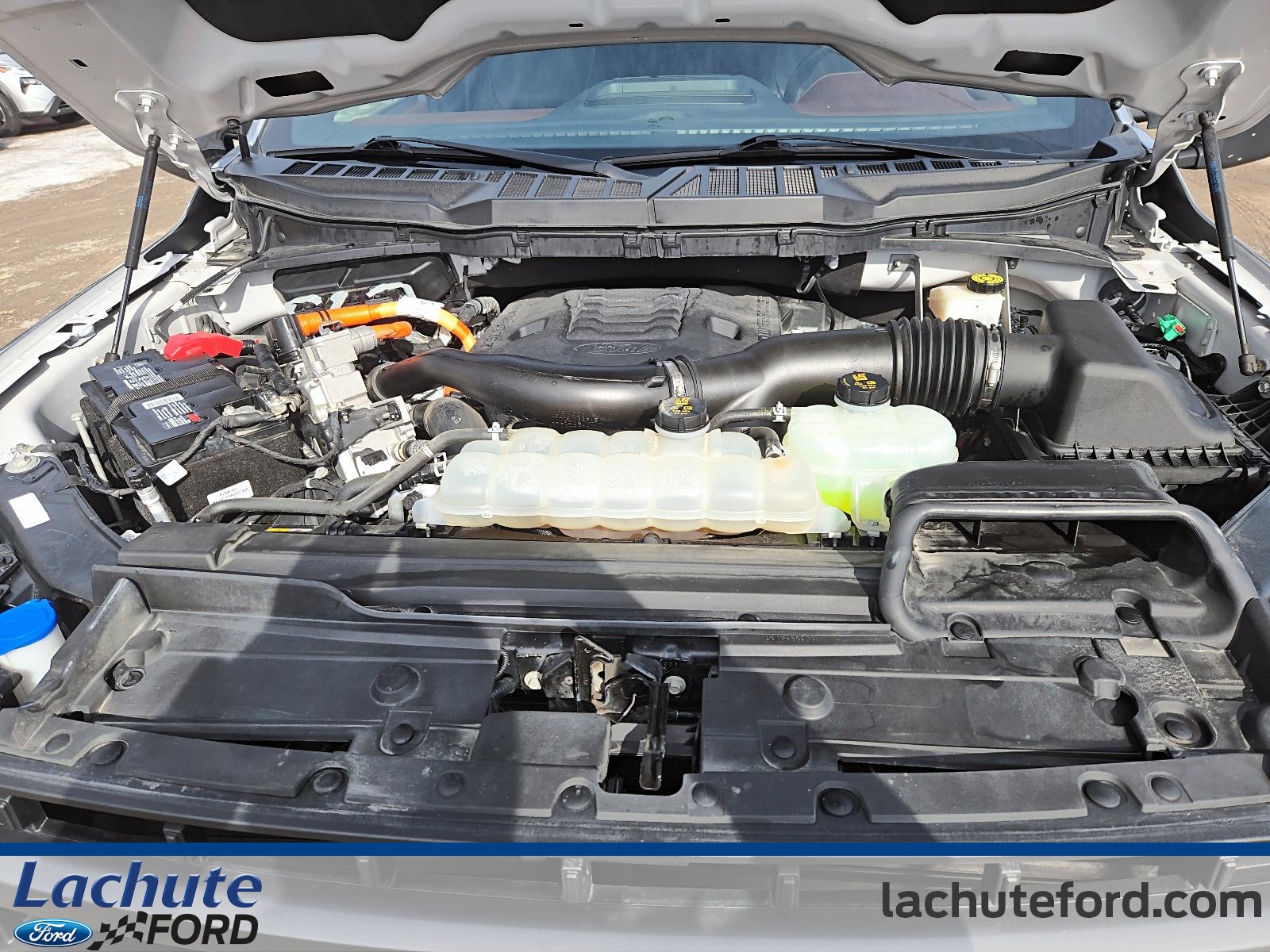 2022 Ford F-150 - Image 9