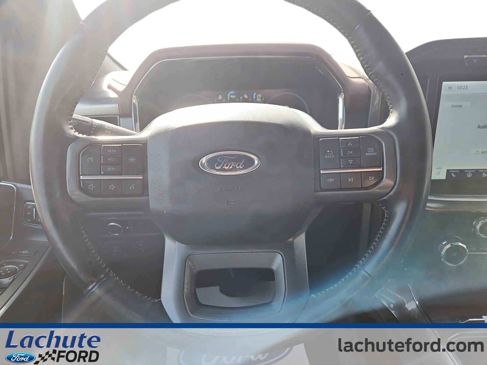 2022 Ford F-150 - Image 13