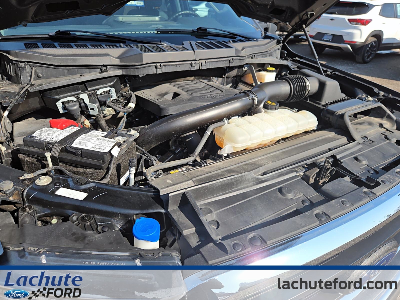 2023 Ford F-150 - Image 9