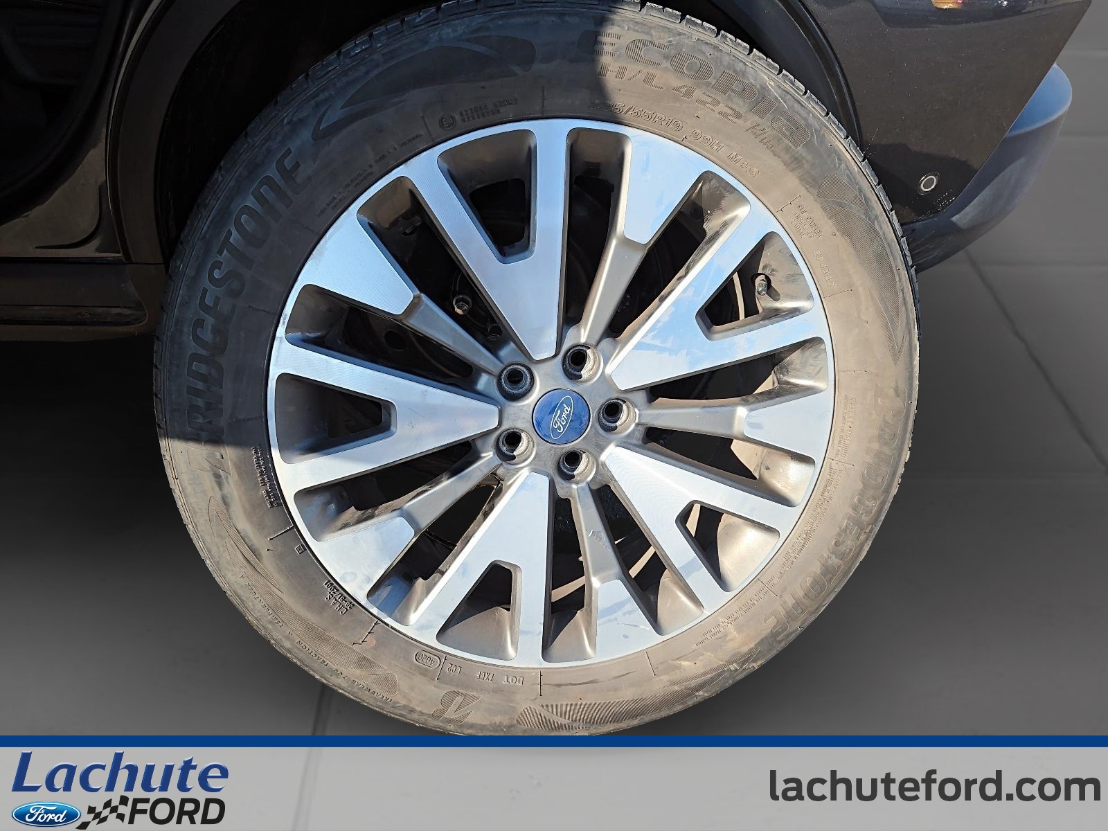 2020 Ford Escape - Image 8