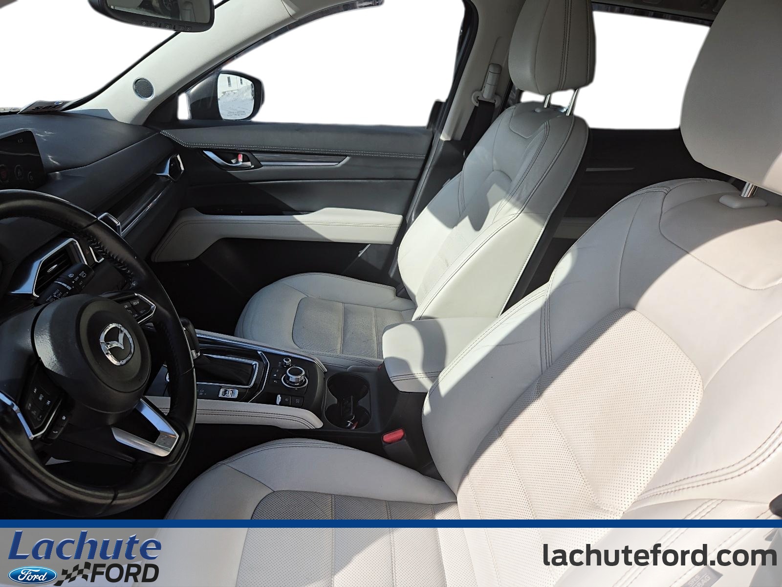 2017 Mazda CX-5 - Image 10