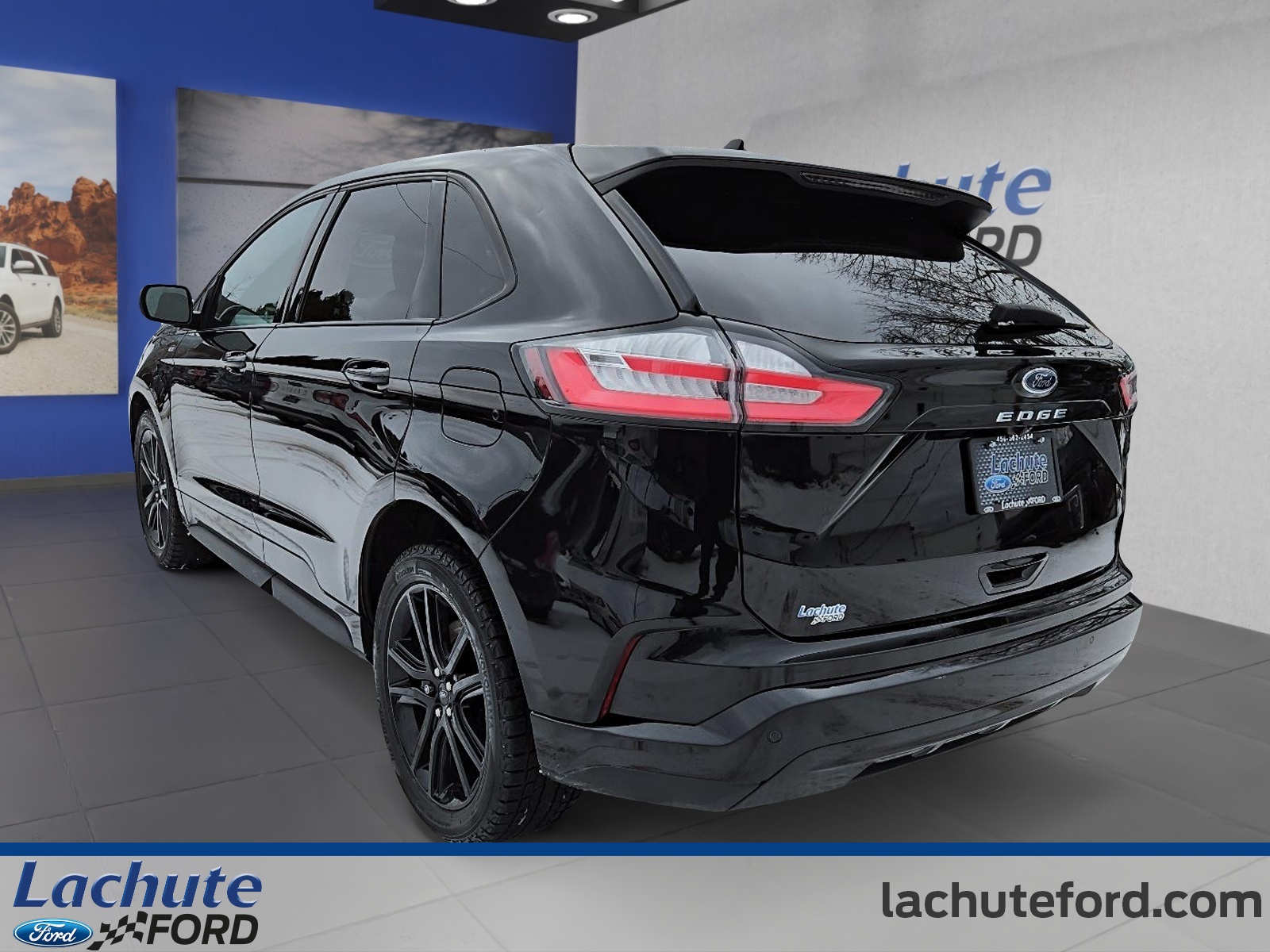 2022 Ford Edge - Image 5