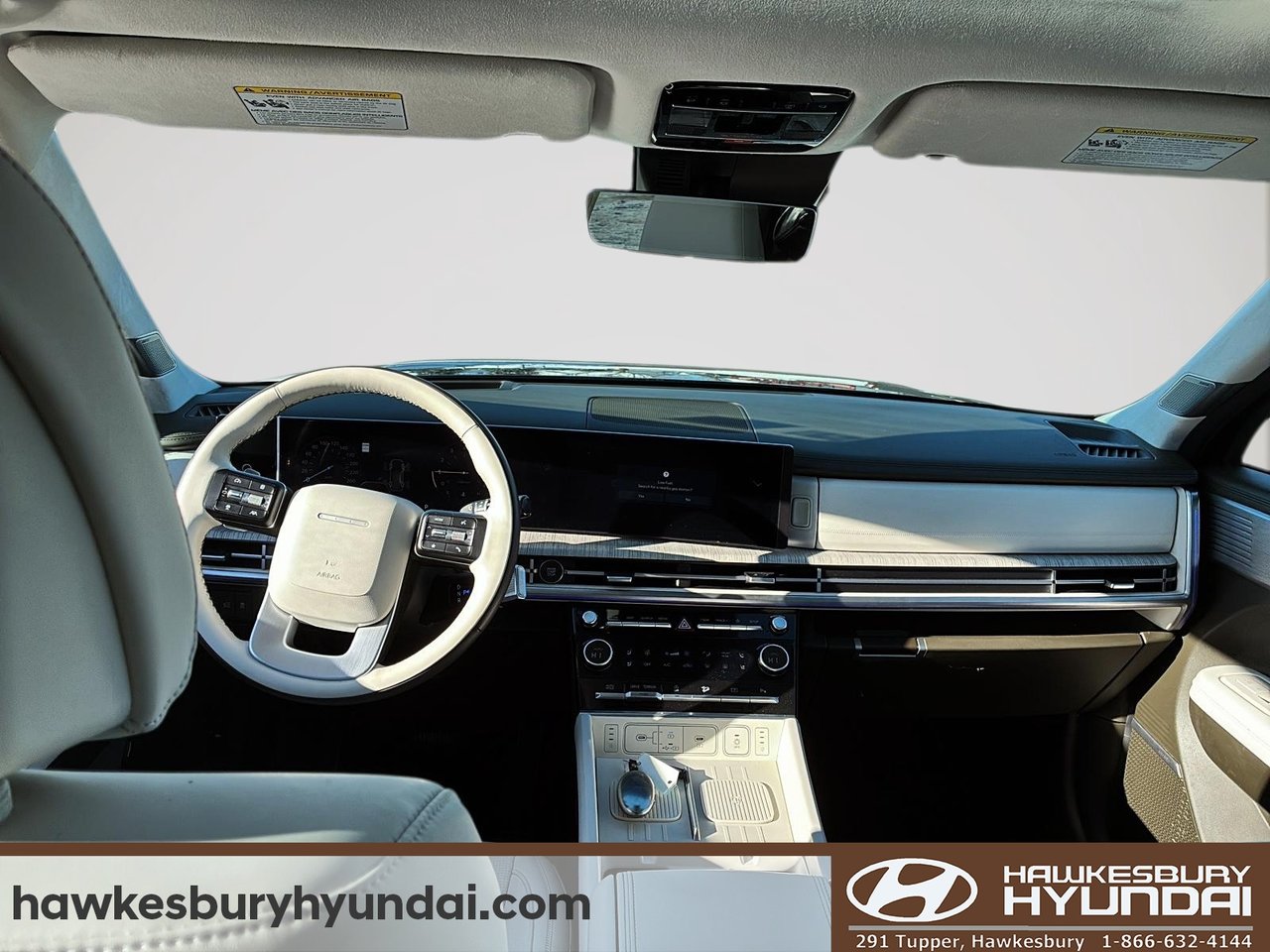 2025 Hyundai Santa Fe - Image 10