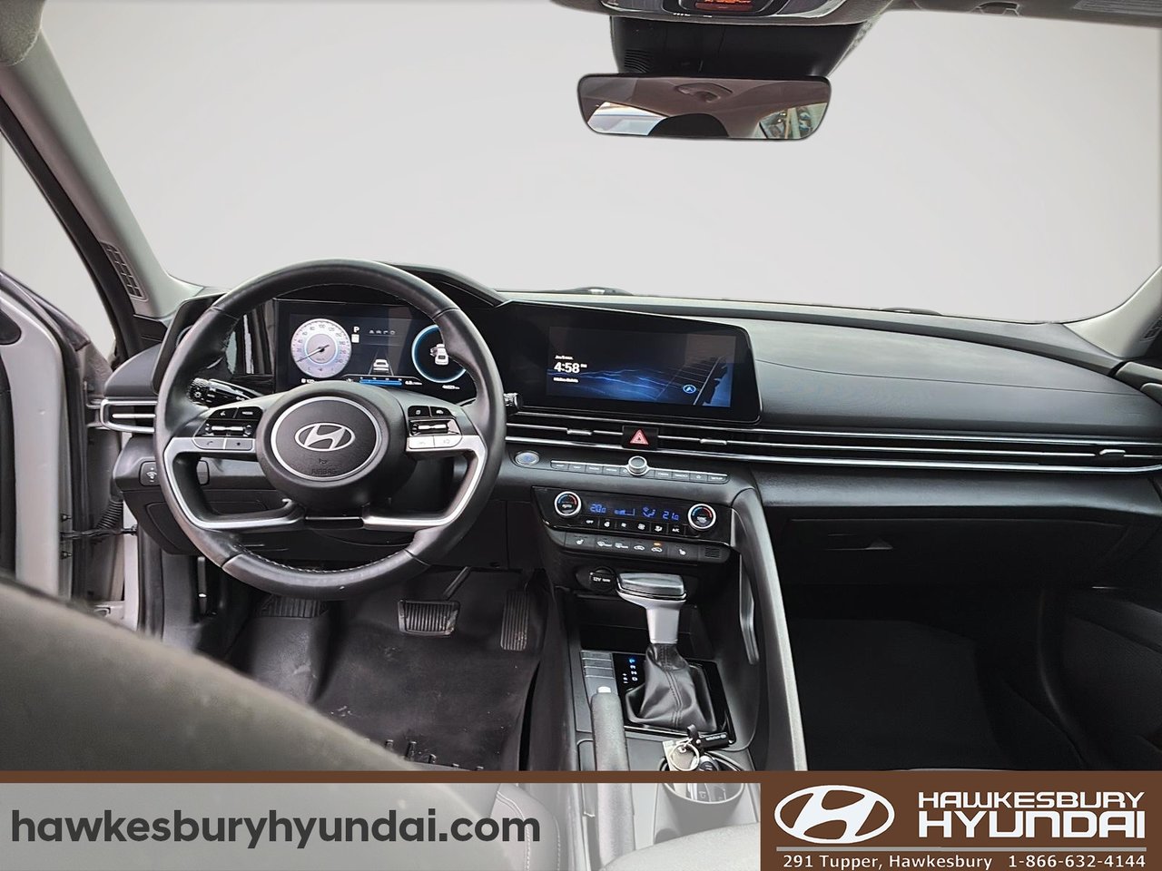 2025 Hyundai Elantra - Image 10