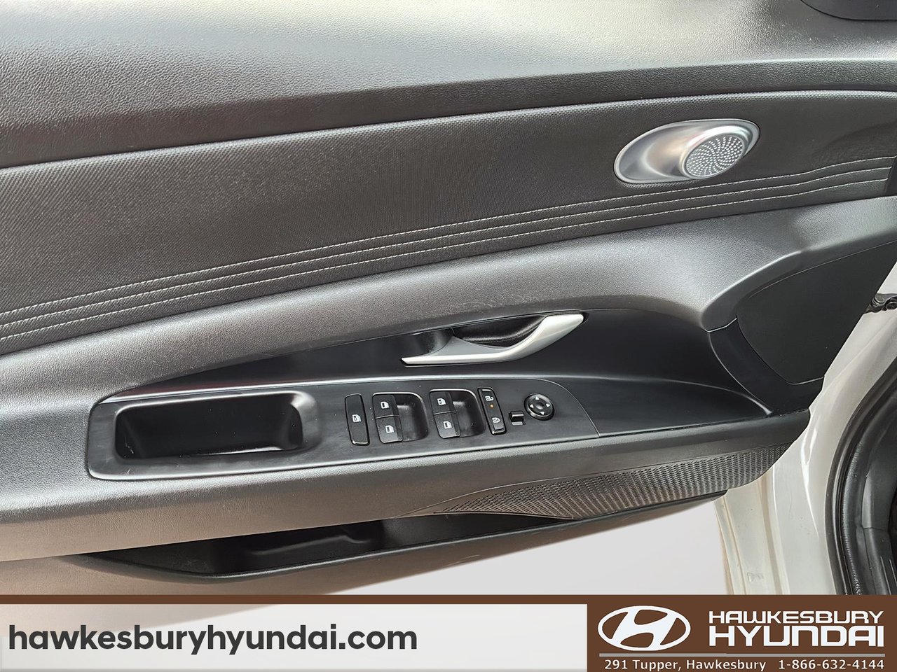 2025 Hyundai Elantra - Image 11