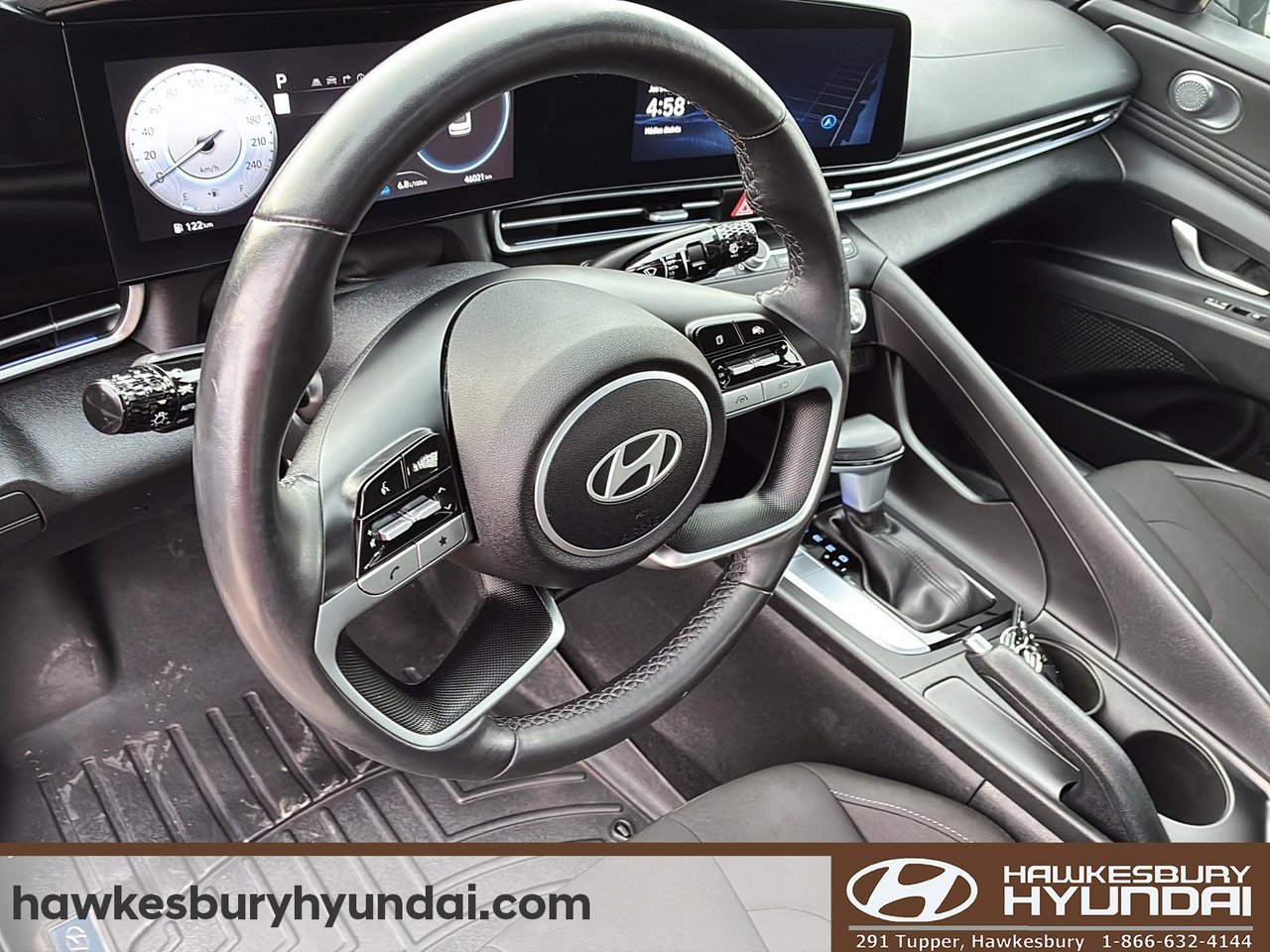 2025 Hyundai Elantra - Image 12