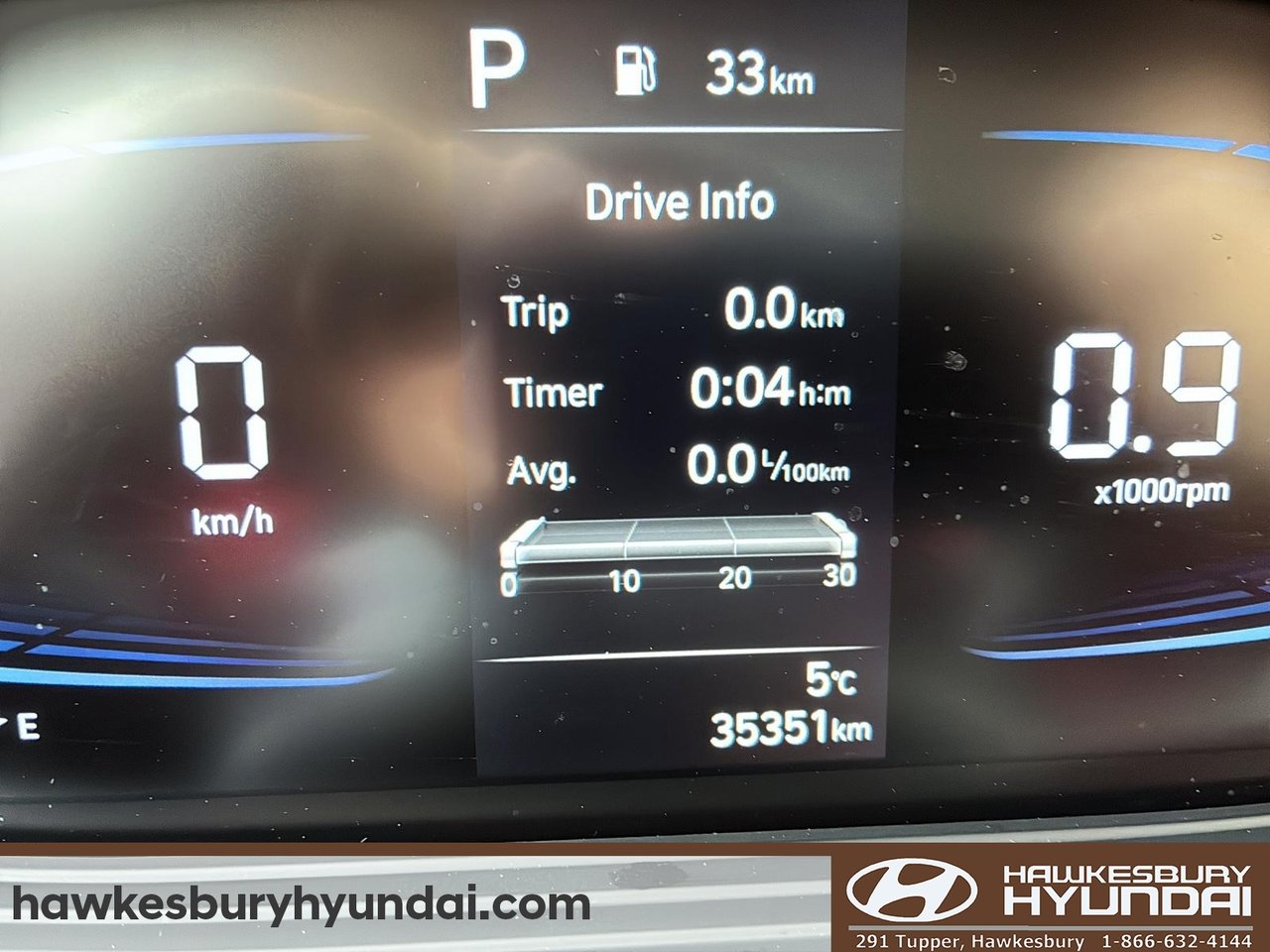 2025 Hyundai Venue - Image 13