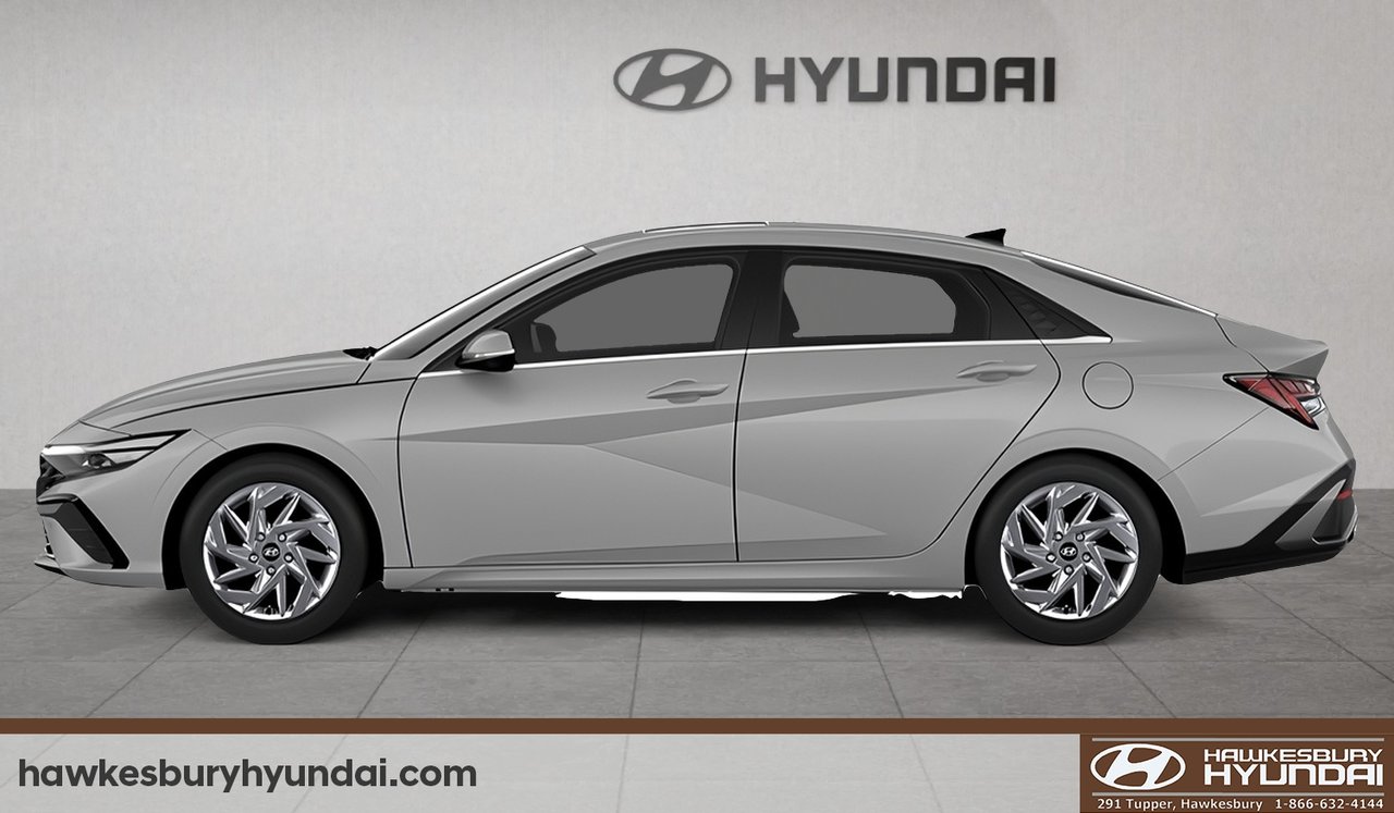 2025 Hyundai Elantra - Image 2
