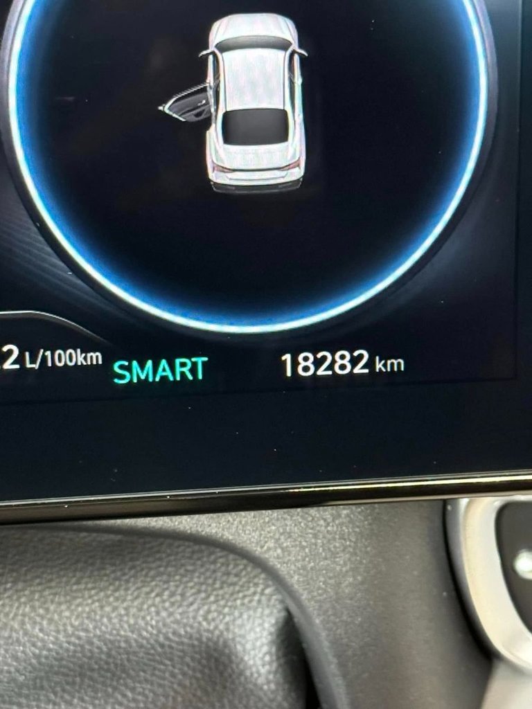 2024 Hyundai Elantra - Image 28