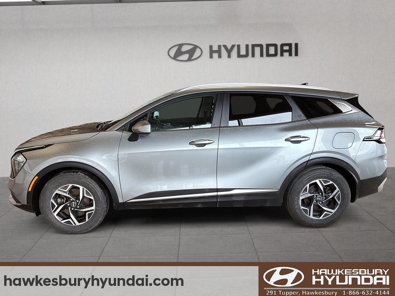 2023 Kia Sportage - Image 5