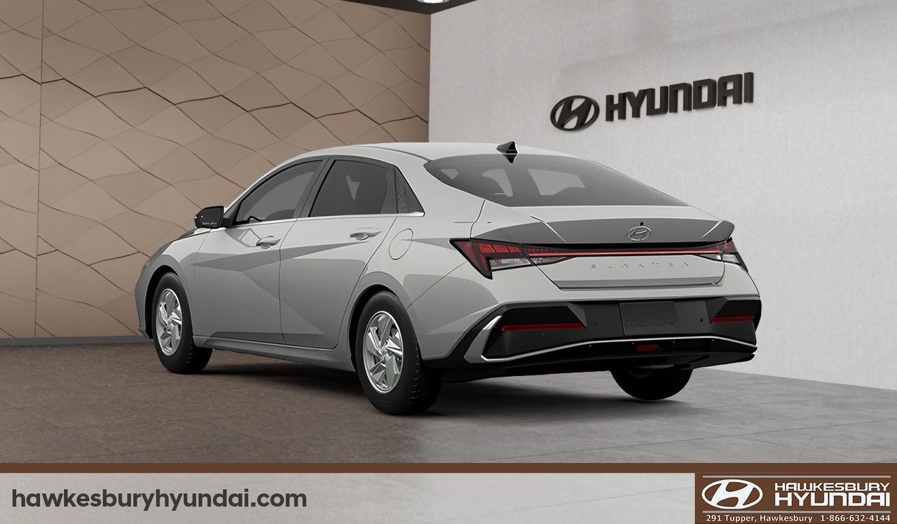 2025 Hyundai Elantra - Image 3