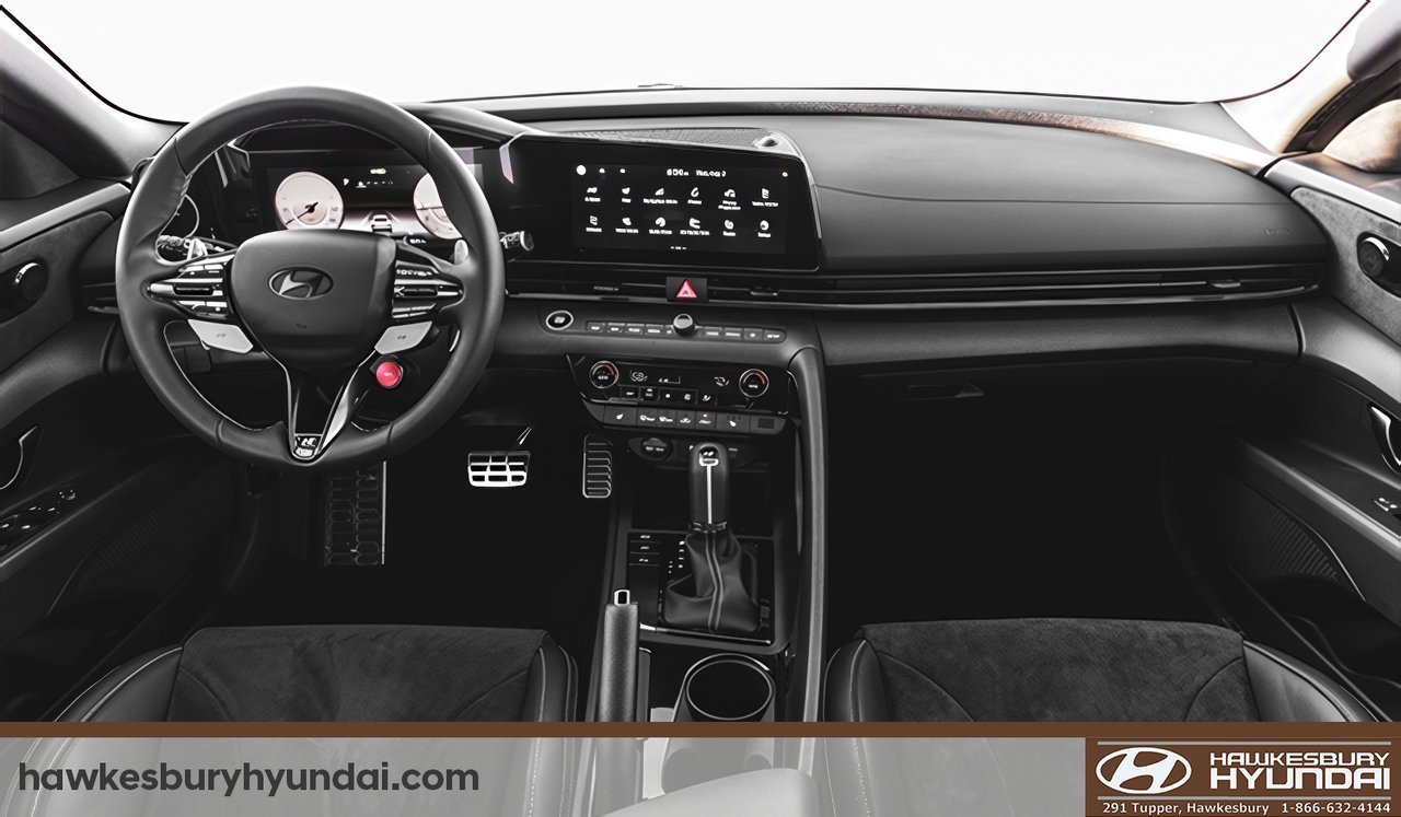 2025 Hyundai Elantra - Image 6