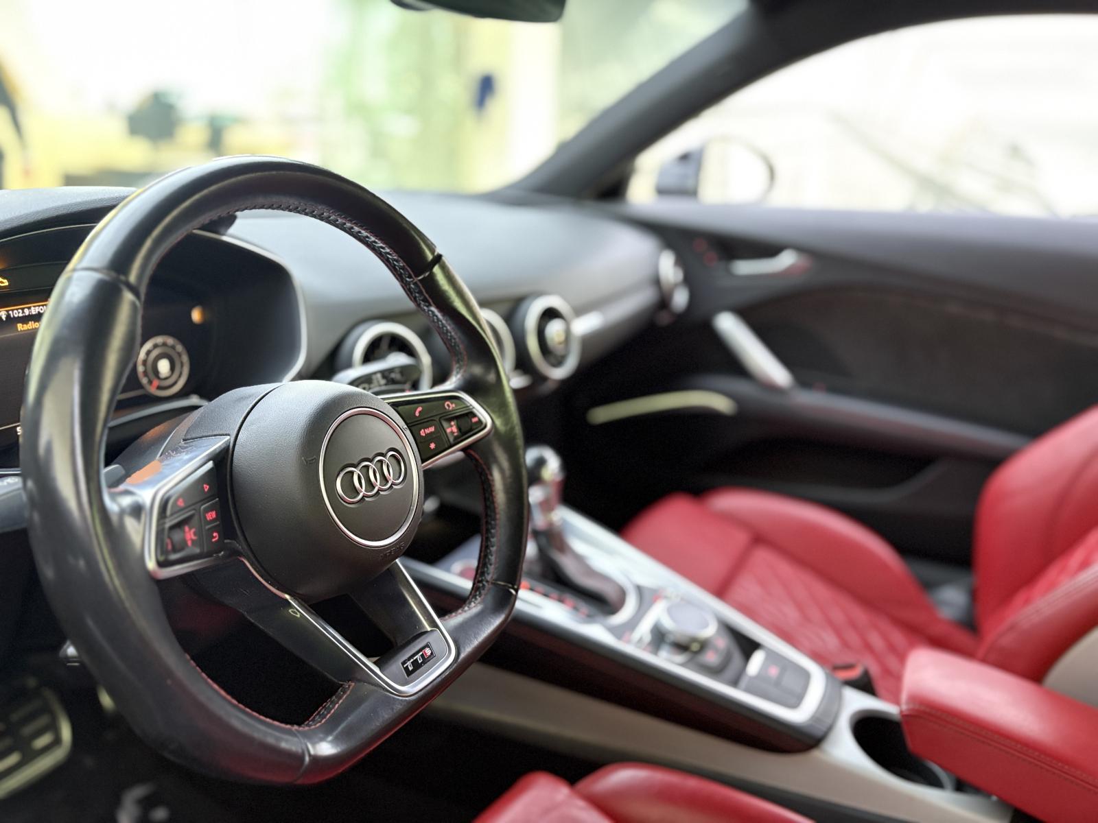 2017 Audi TTS - Image 16