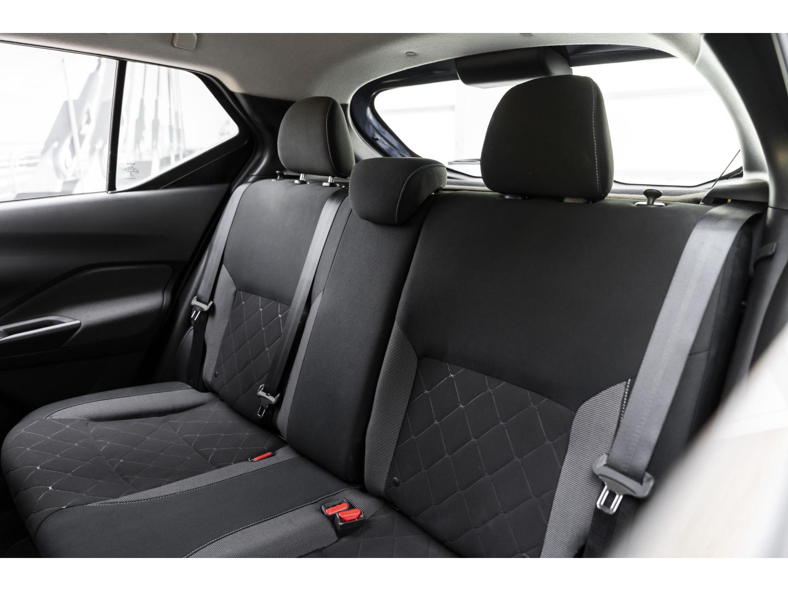 2019 Nissan Kicks - Image 11