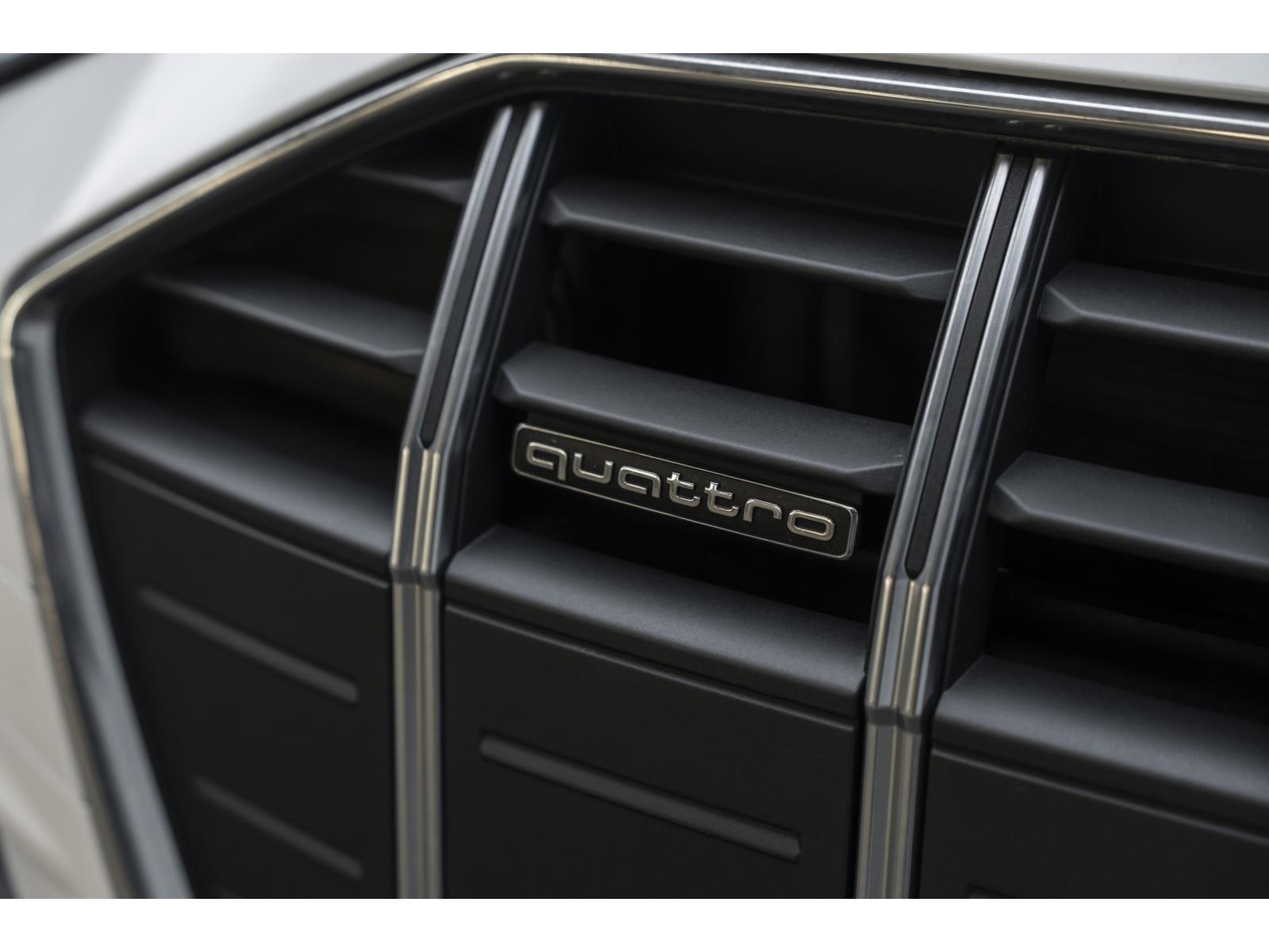 2023 Audi A4 - Image 4