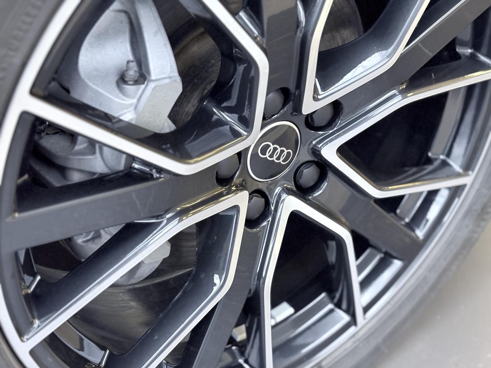 2022 Audi Q5 - Image 7