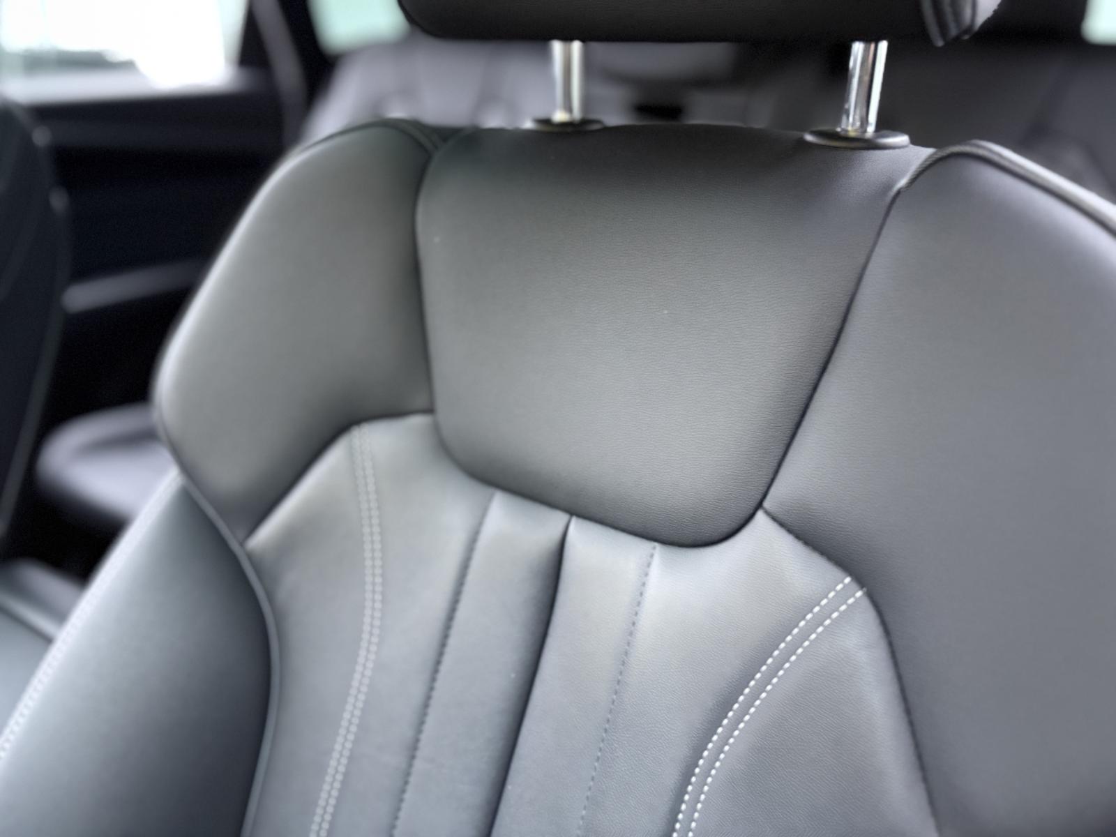 2022 Audi Q5 - Image 13