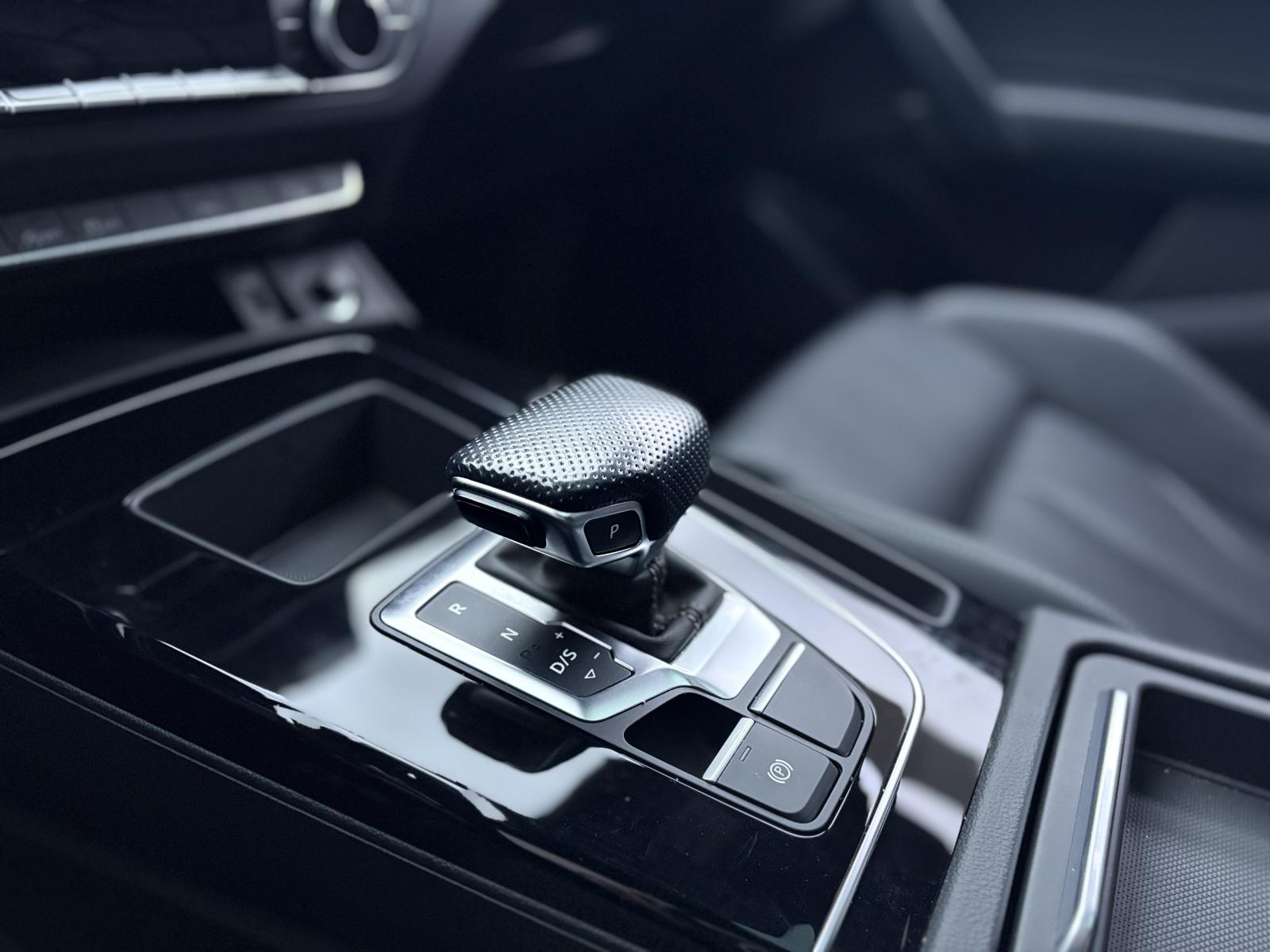 2022 Audi Q5 - Image 16