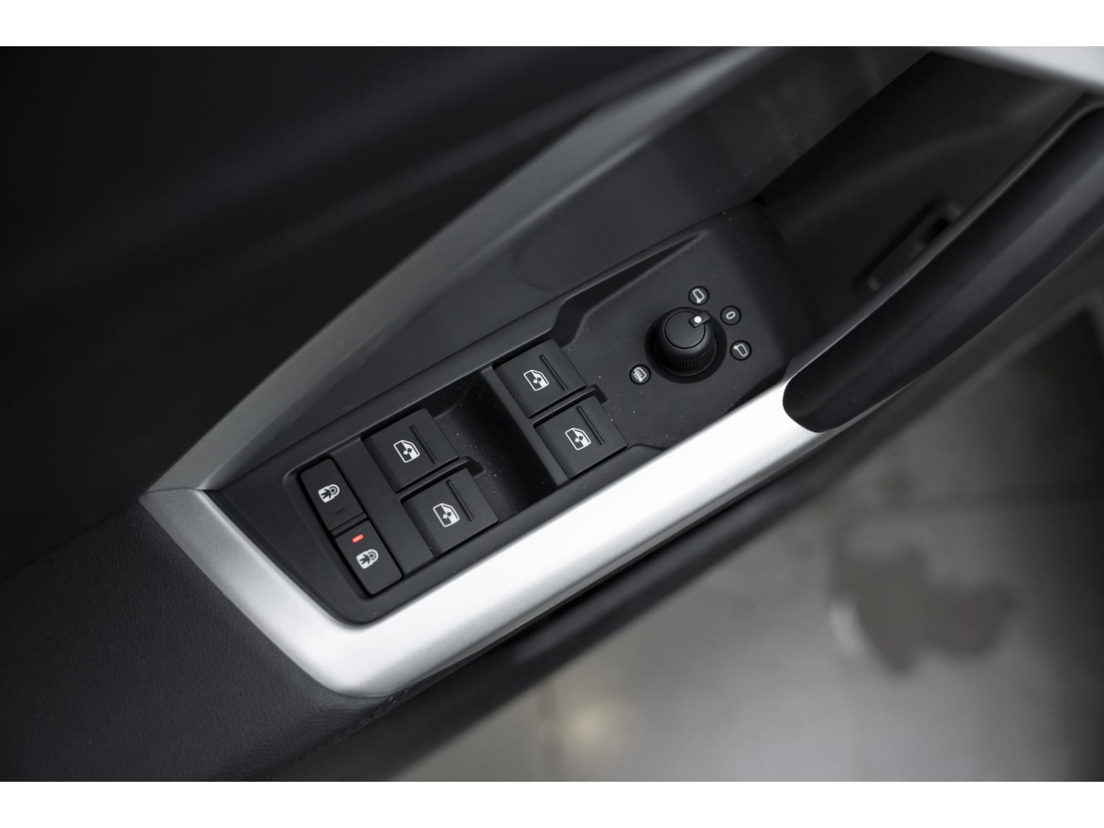 2023 Audi Q3 - Image 21