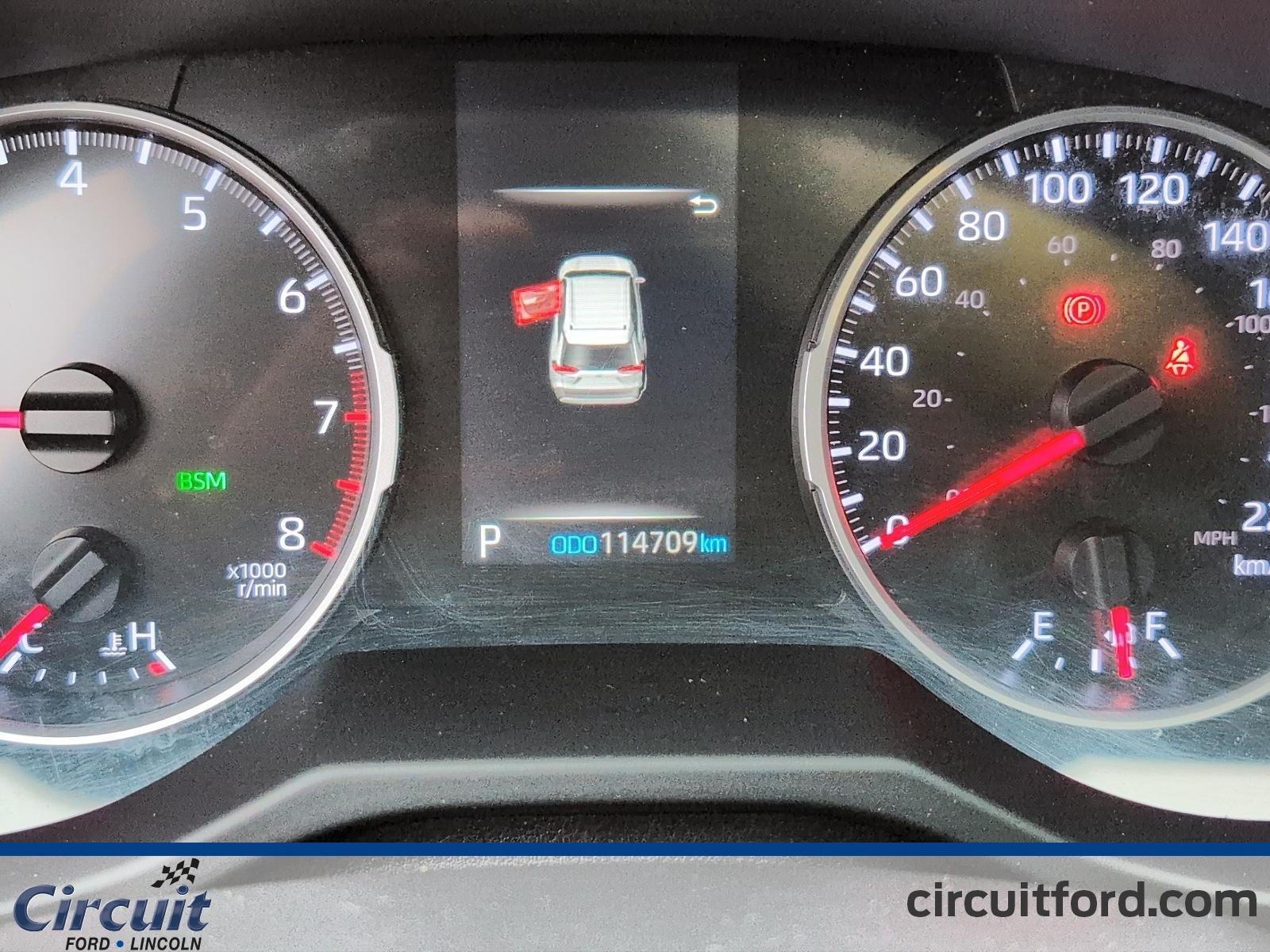 2019 Toyota RAV4 - Image 12