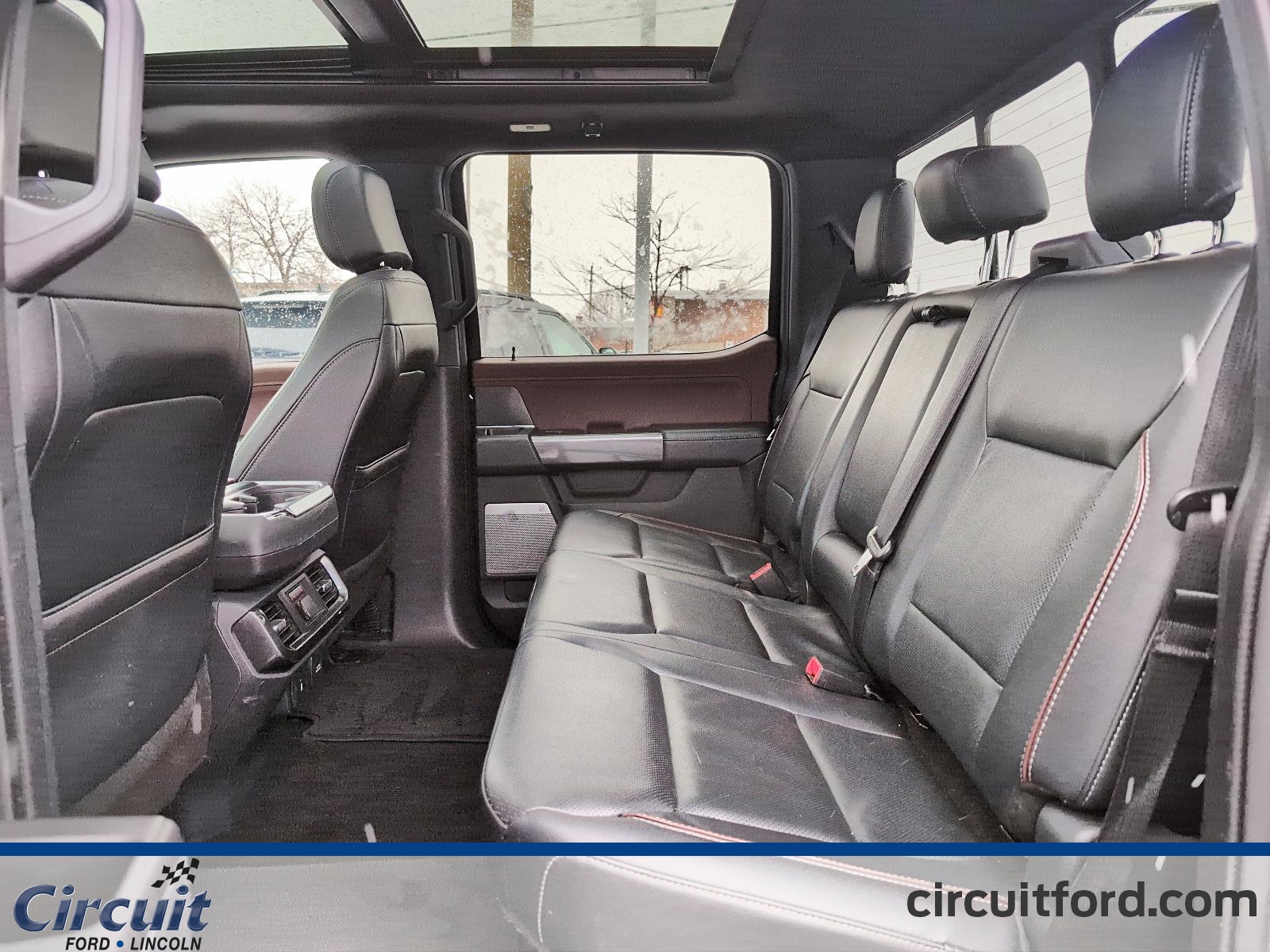 2022 Ford F-150 - Image 18