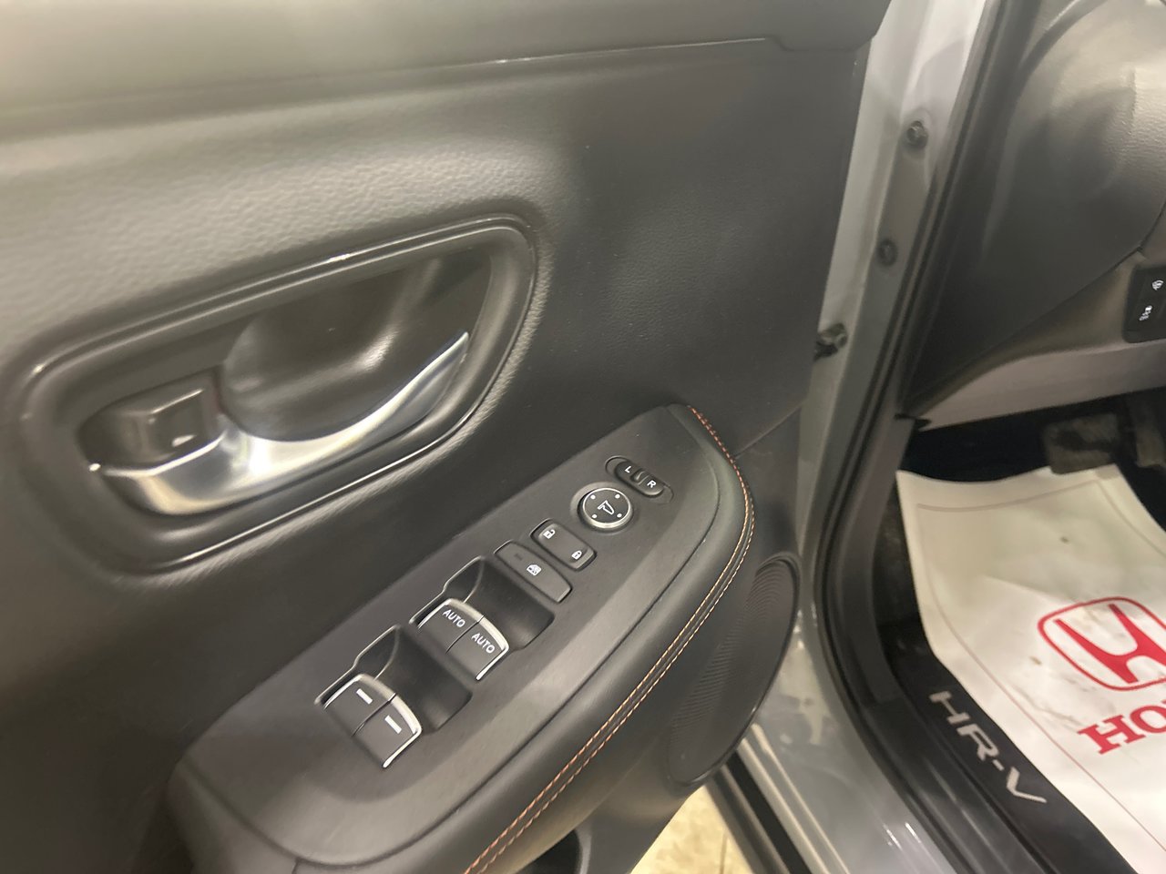 2024 Honda HR-V - Image 15