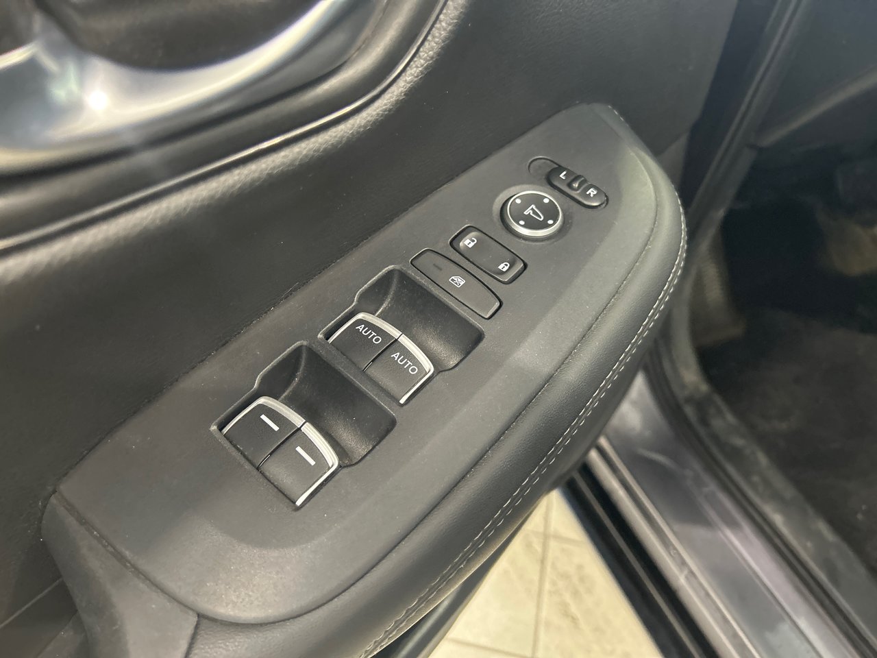 2023 Honda HR-V - Image 22