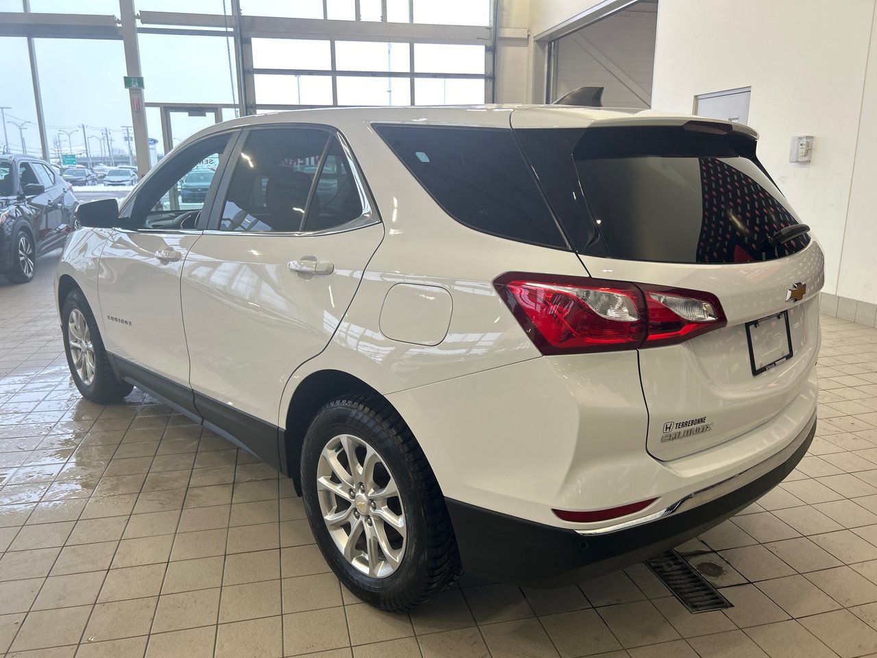 2021 Chevrolet Equinox - Image 8