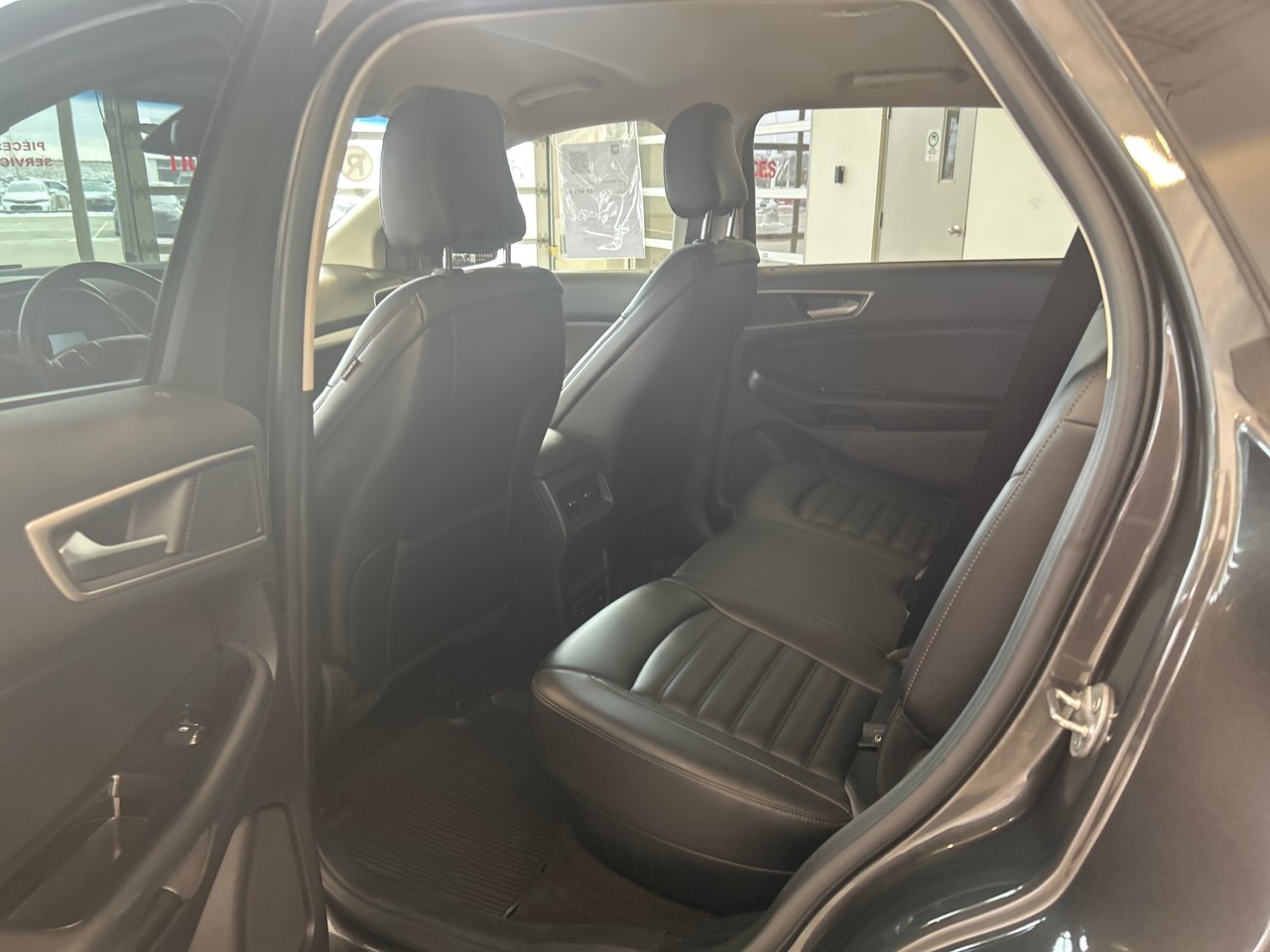 2020 Ford Edge - Image 9