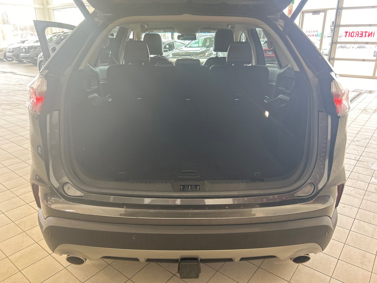 2020 Ford Edge - Image 10