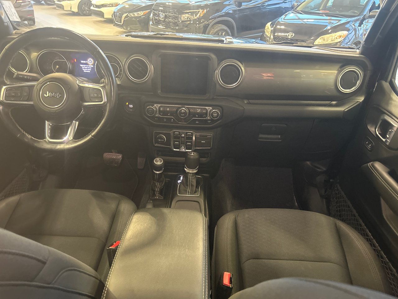 2021 Jeep Wrangler - Image 12