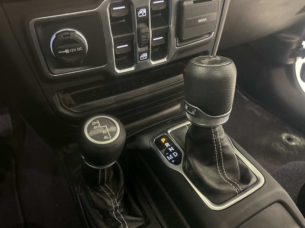 2021 Jeep Wrangler - Image 23