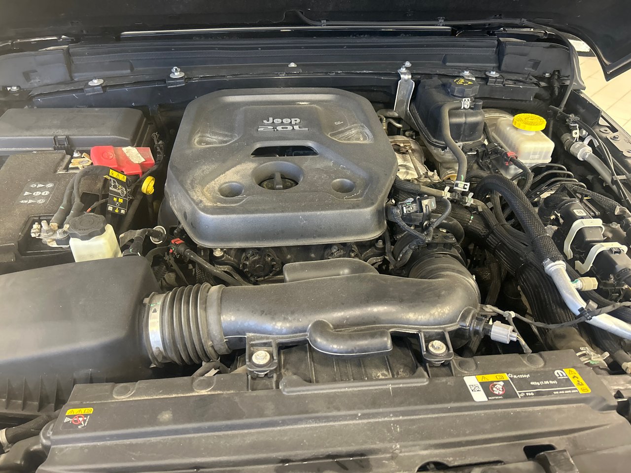 2021 Jeep Wrangler - Image 30