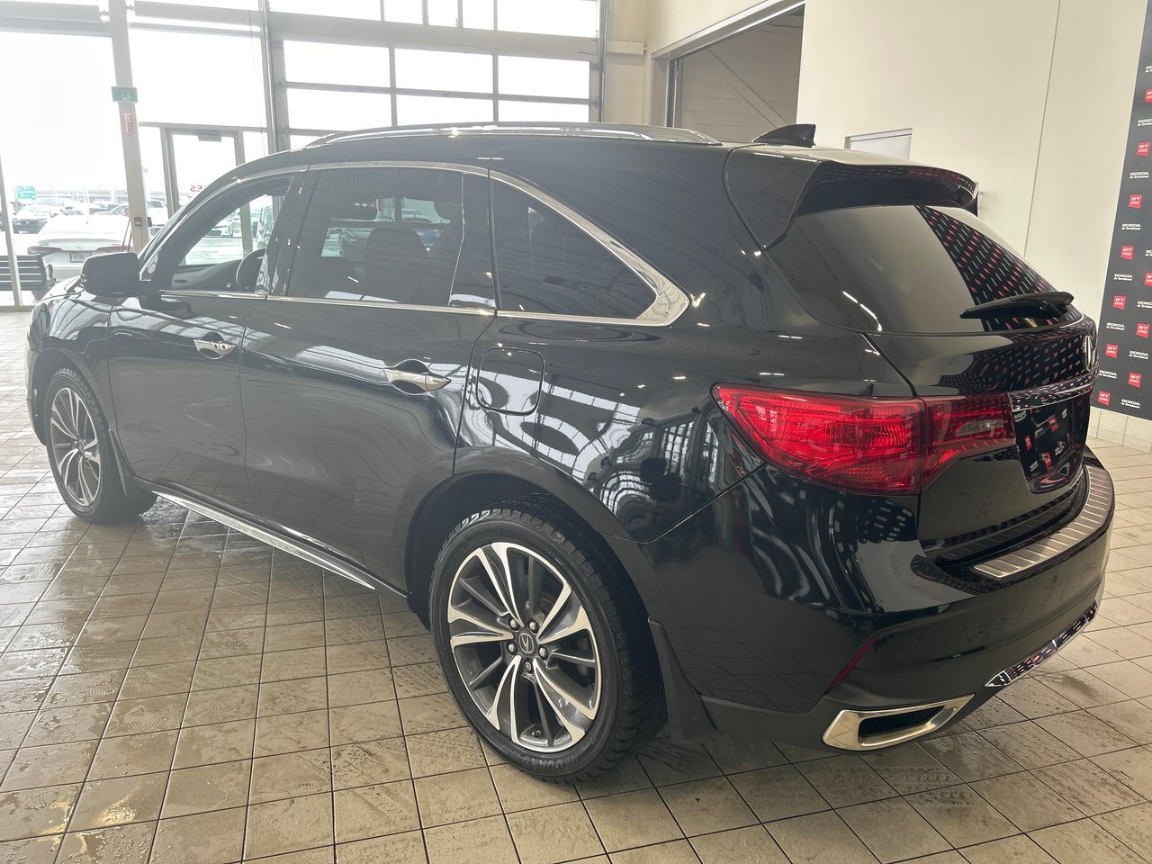 2019 Acura MDX - Image 7