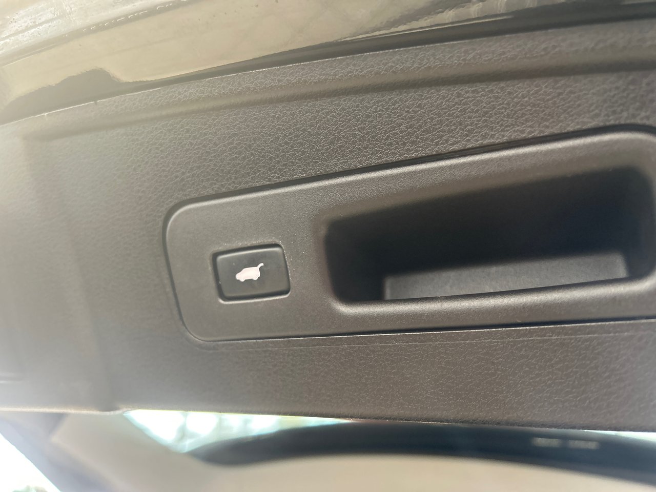 2019 Acura MDX - Image 12