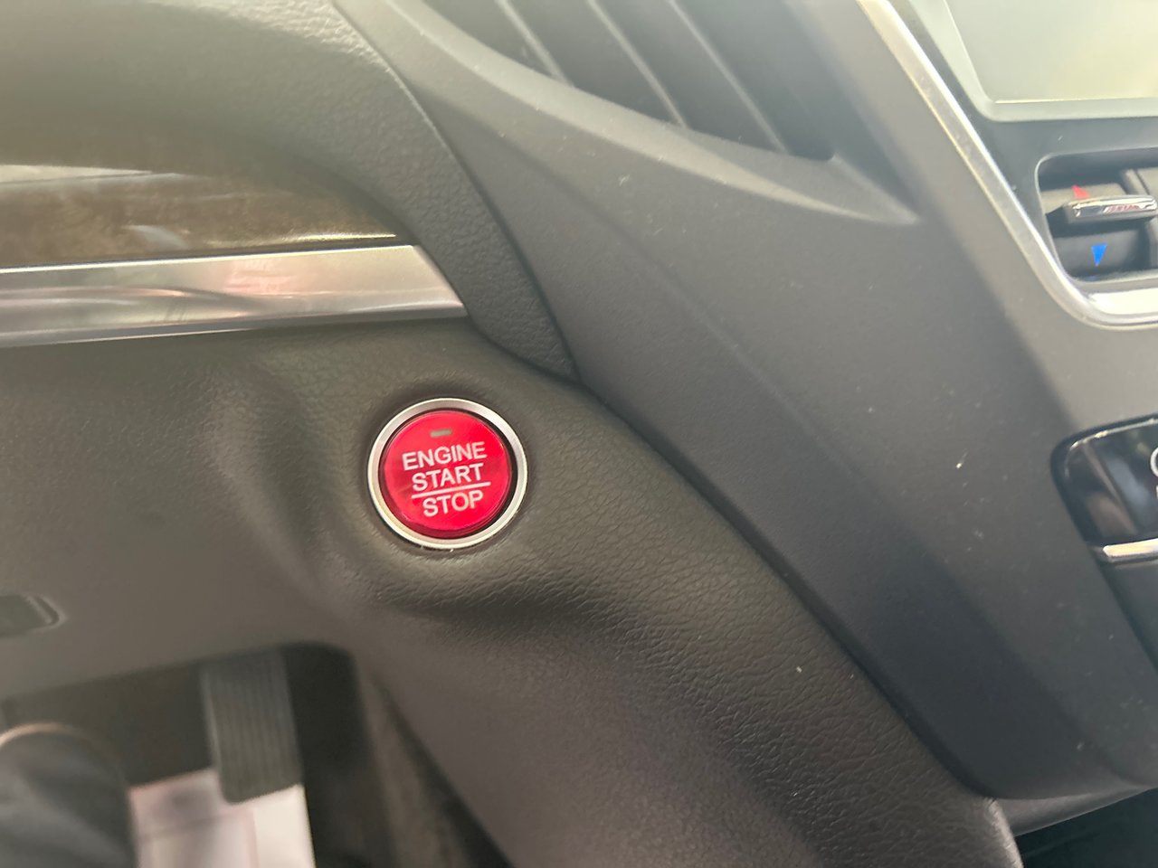 2019 Acura MDX - Image 30