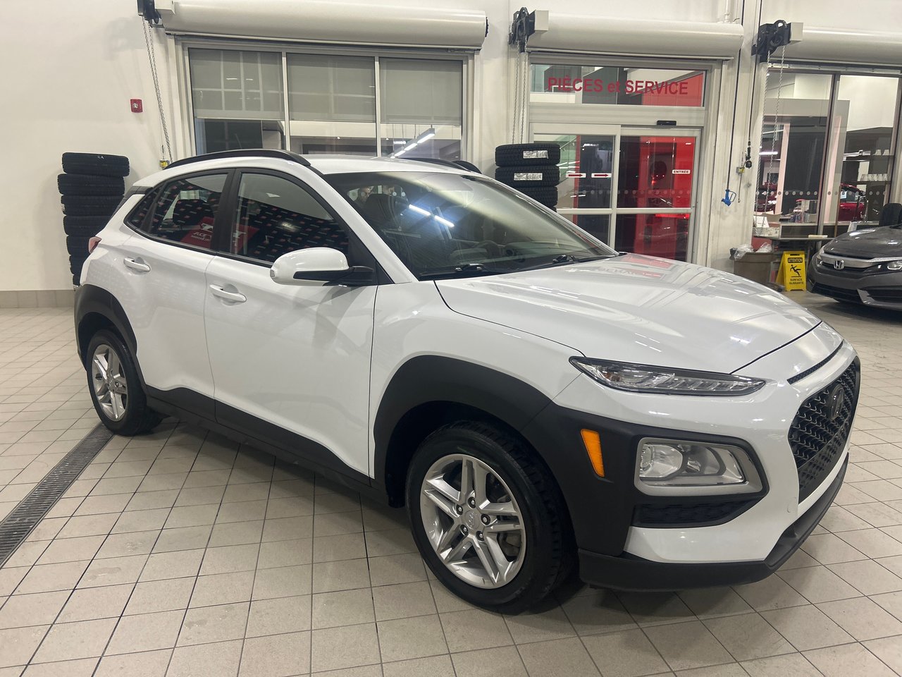 2021 Hyundai Kona - Image 4